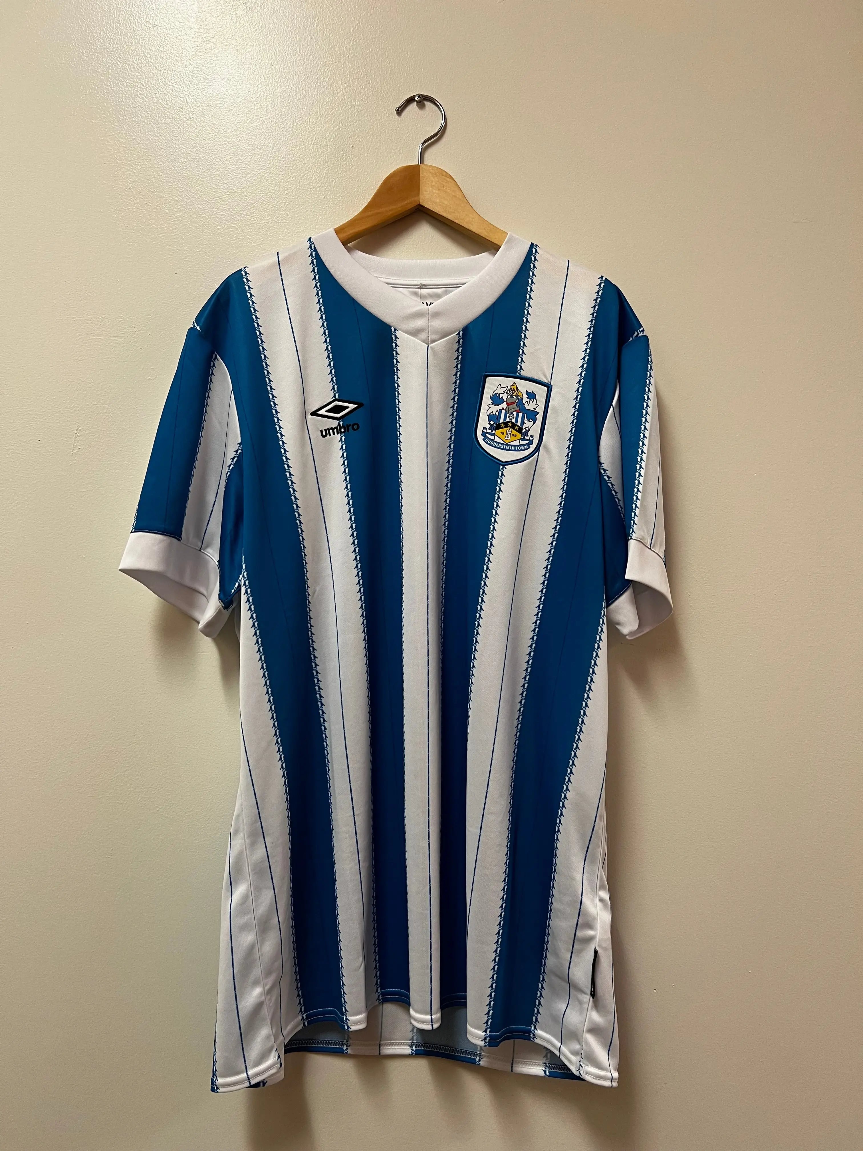 Umbro Huddersfield Town 2019-20 Home Jersey STA Apparel