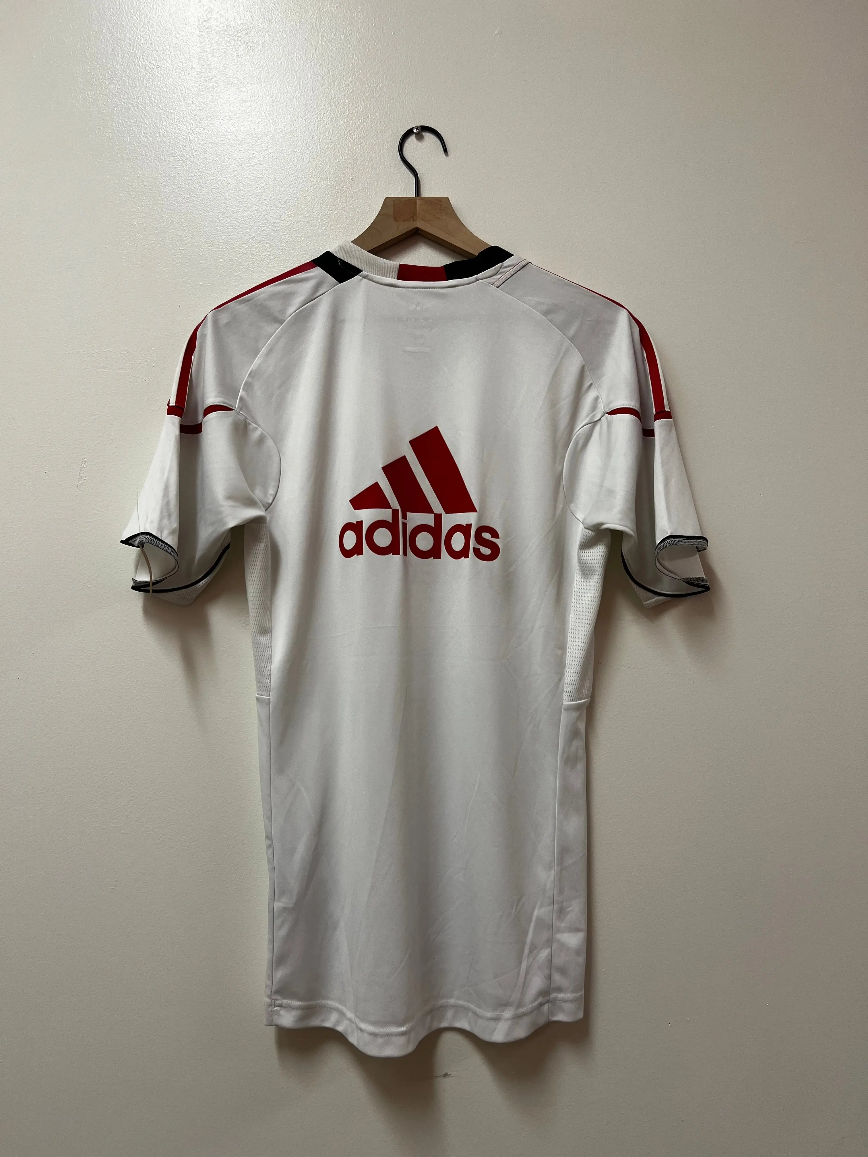 Adidas Liverpool 2010-11 Training Jersey STA Apparel