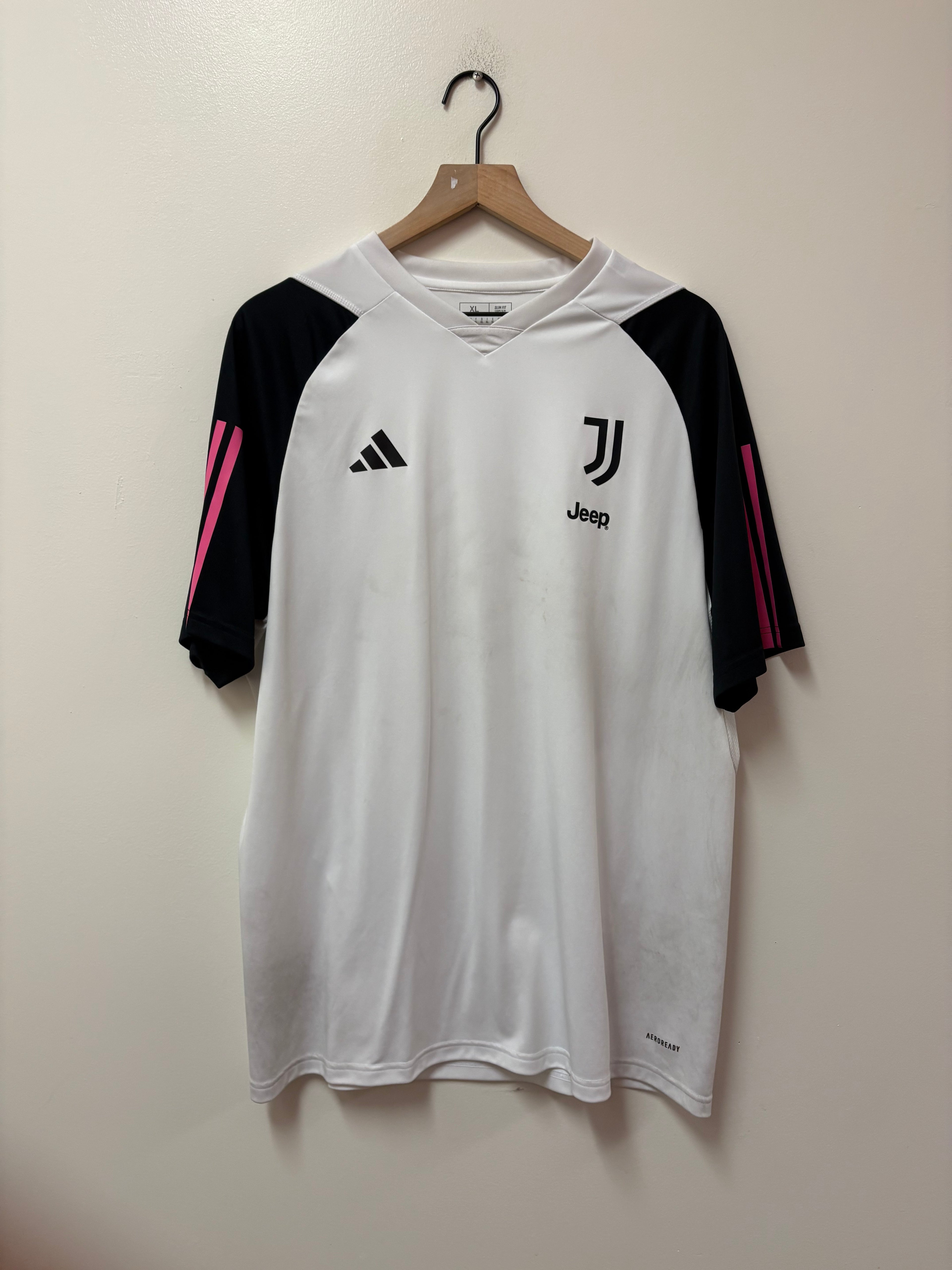 Adidas Juventus Tiro 23 Training Jersey