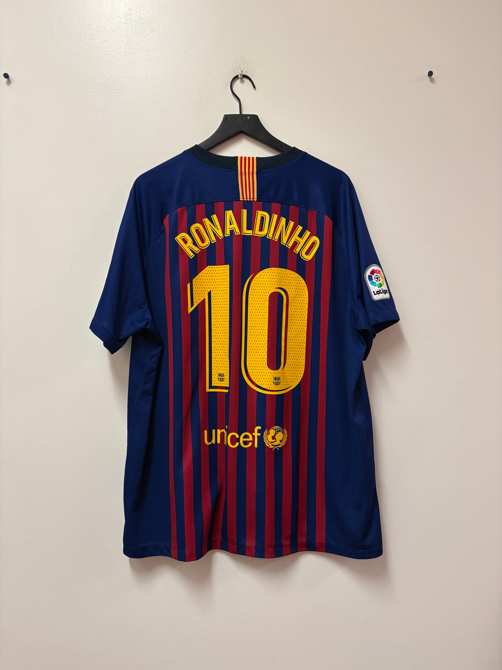 Nike F.C. Barcelona 2018-19 Home Jersey- Ronaldinho #10