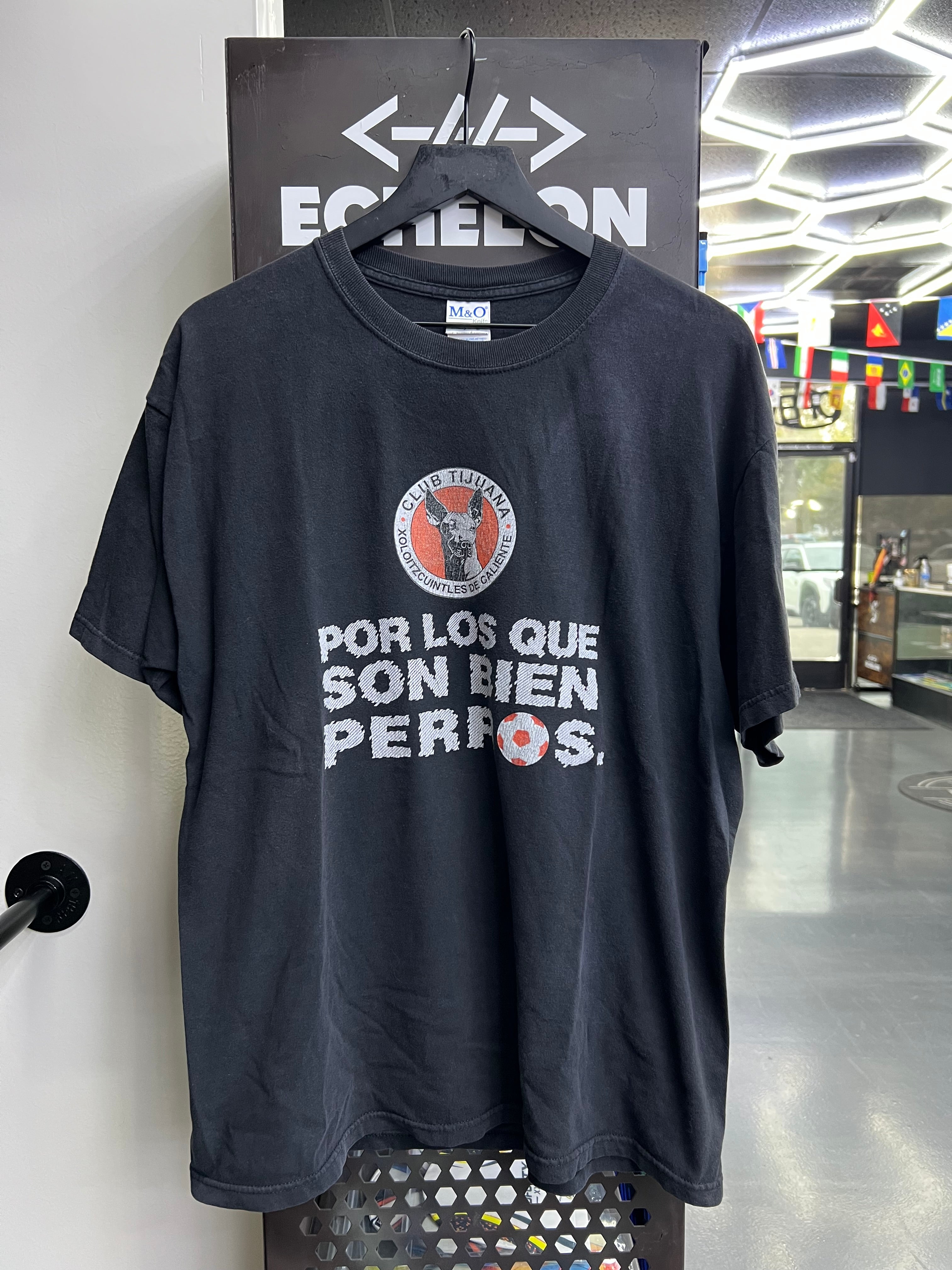 Club Tijuana Xolos “Por Los Que Son Bien Perros” Graphic T-Shirt – Black