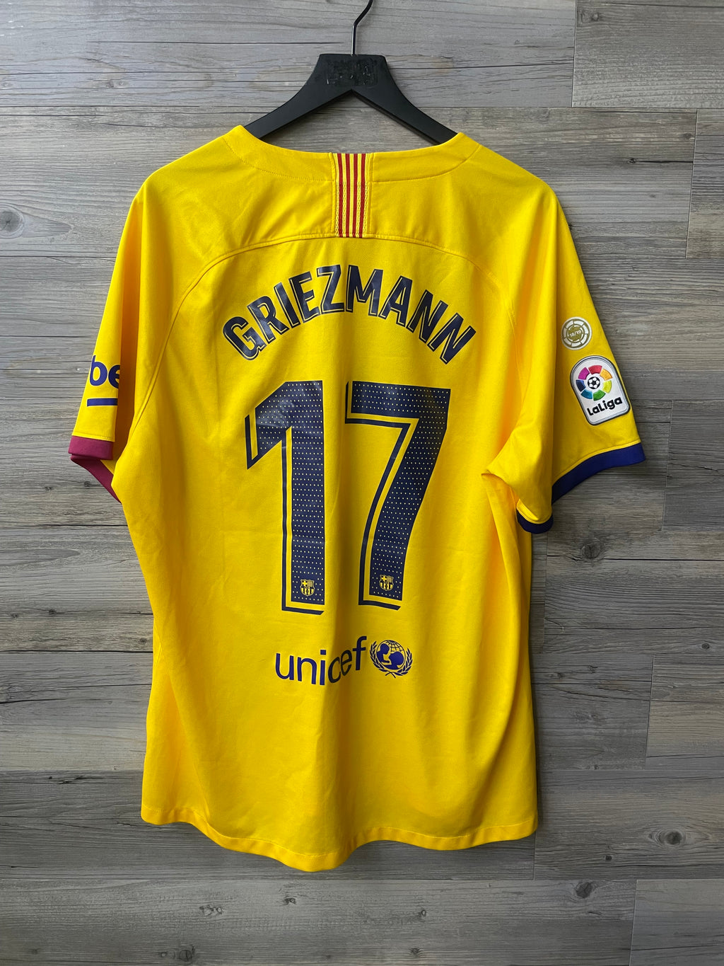 Nike FC Barcelona 2019/20 Away Jersey – Antoine Griezmann #17