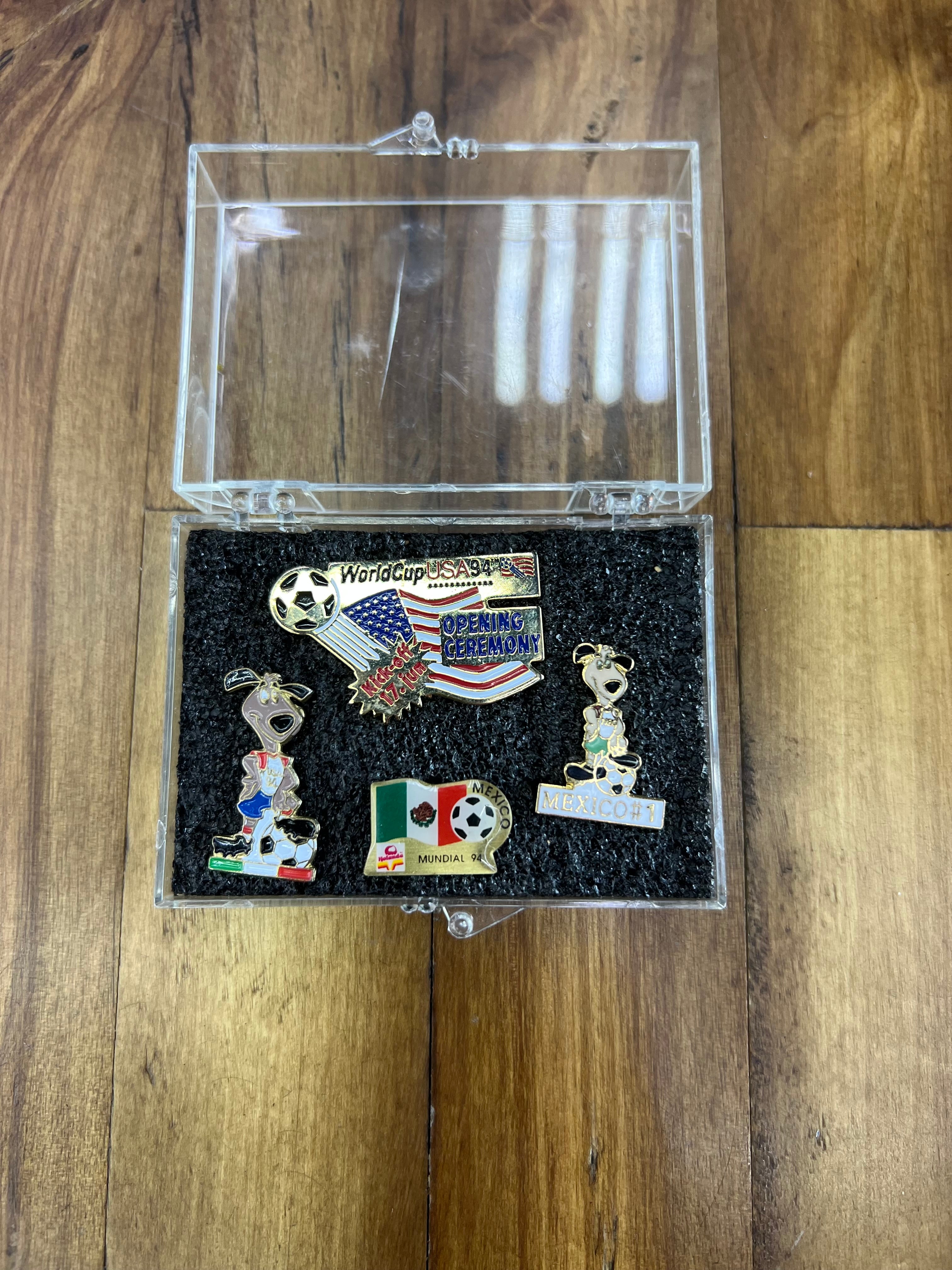 FIFA World Cup USA ’94 Mexico National Team Collector Pin Set – Opening Ceremony & Mascot Pins (4-Piece Display Case)