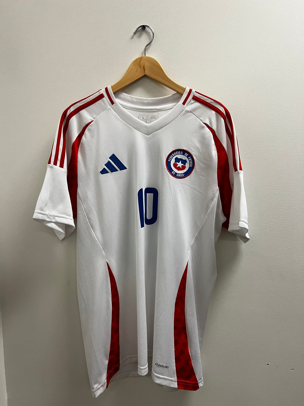 Adidas Chile 2024 Away Jersey – Alexis Sánchez #10