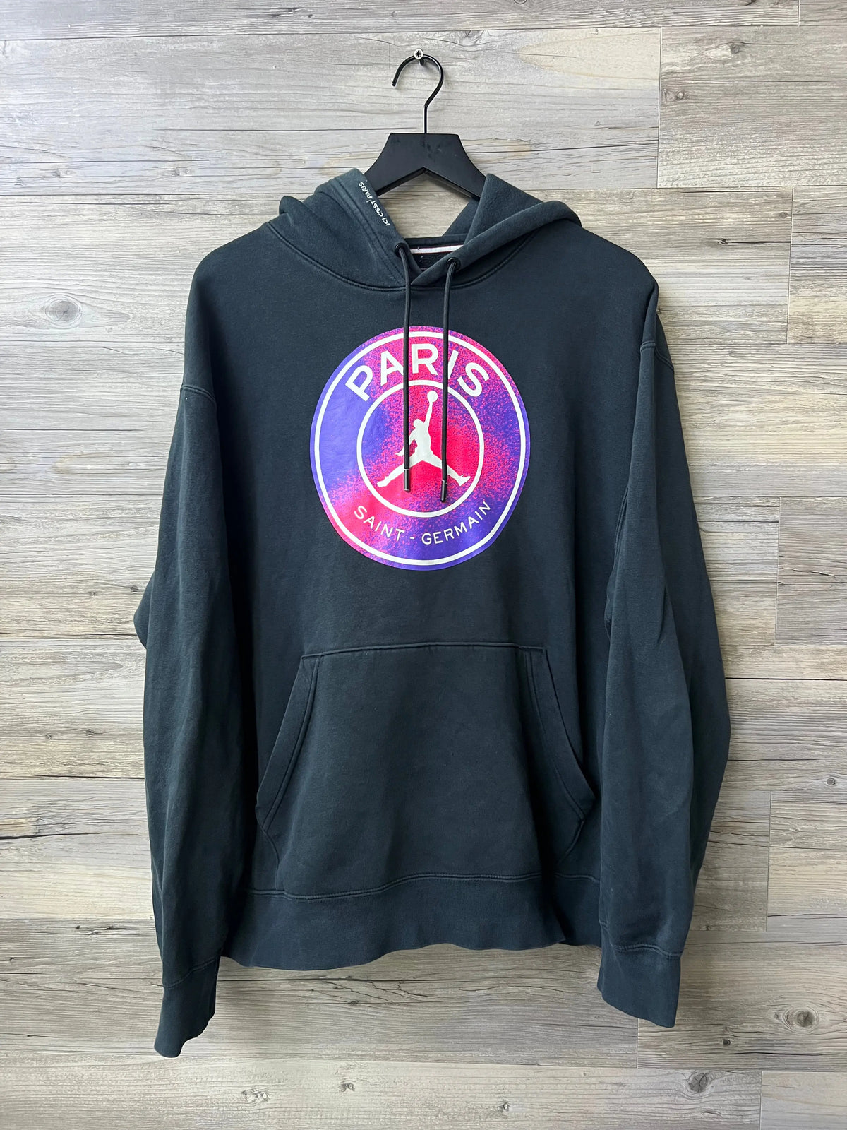 Jordan x Paris Saint-Germain Fleece Pullover Hoodie – Black / Psychic Purple