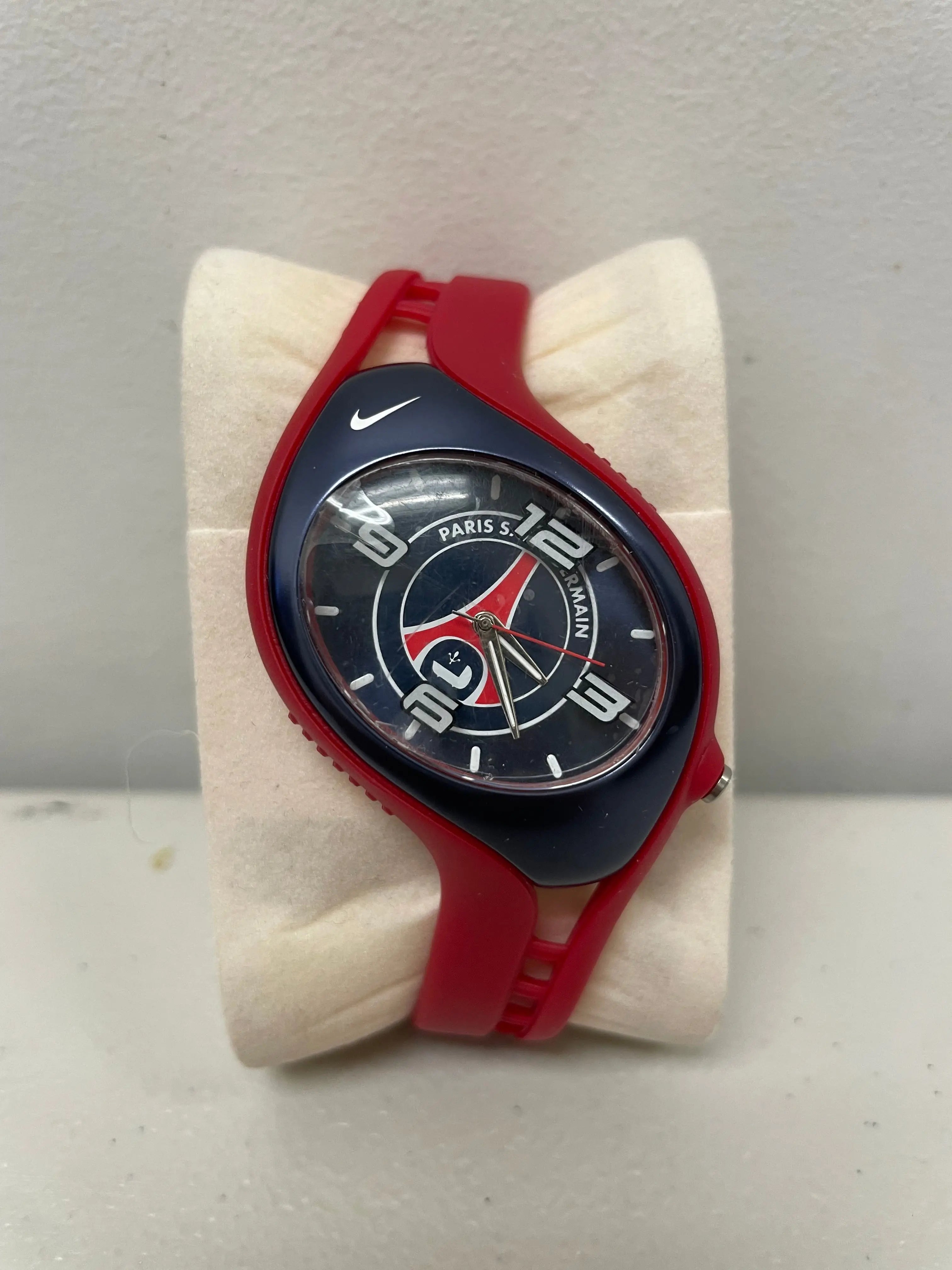 Nike Triax Blaze Paris Saint-Germain Analog Watch STA Apparel