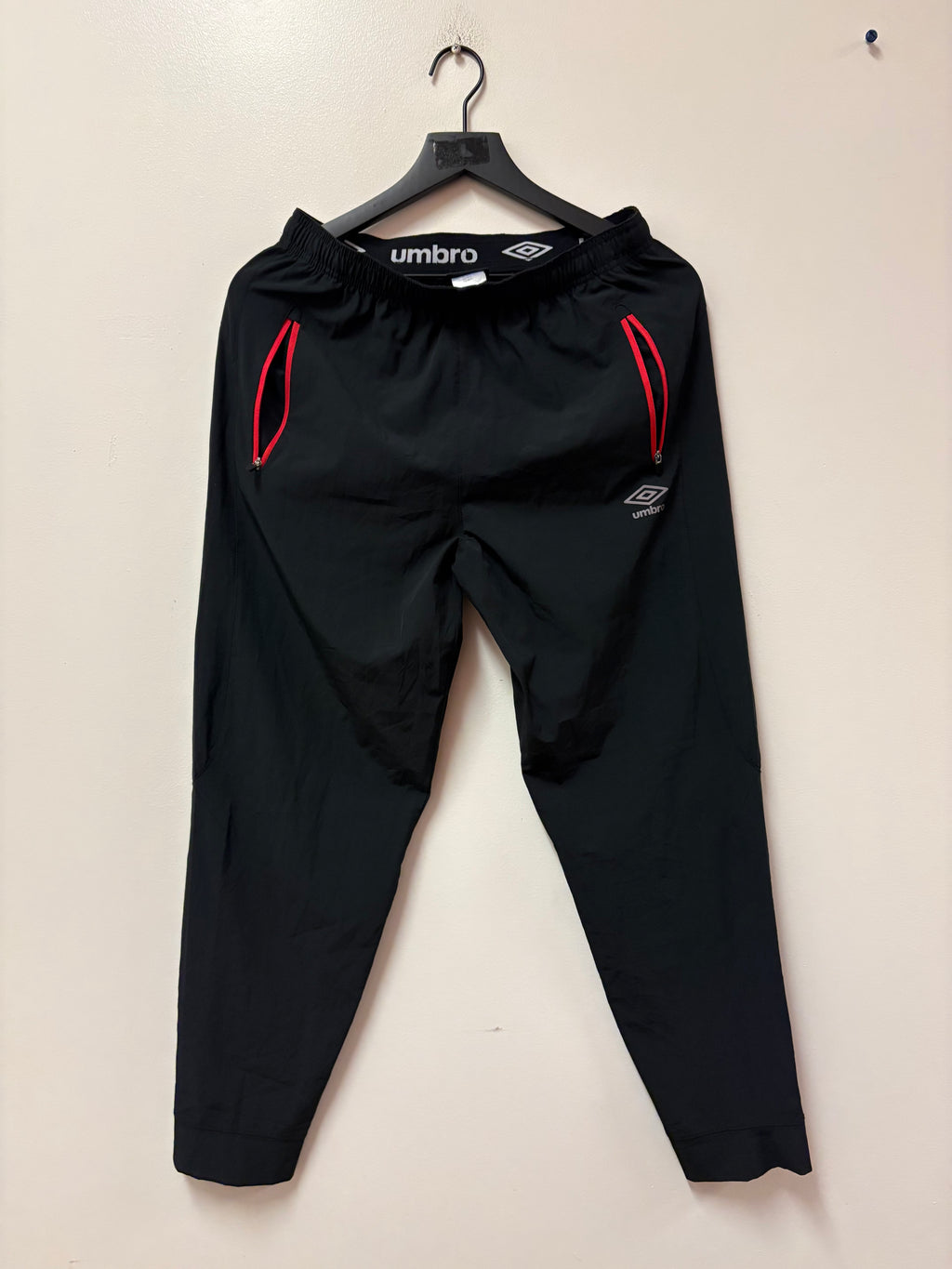 Umbro Diamond Woven Training Jogger Pants