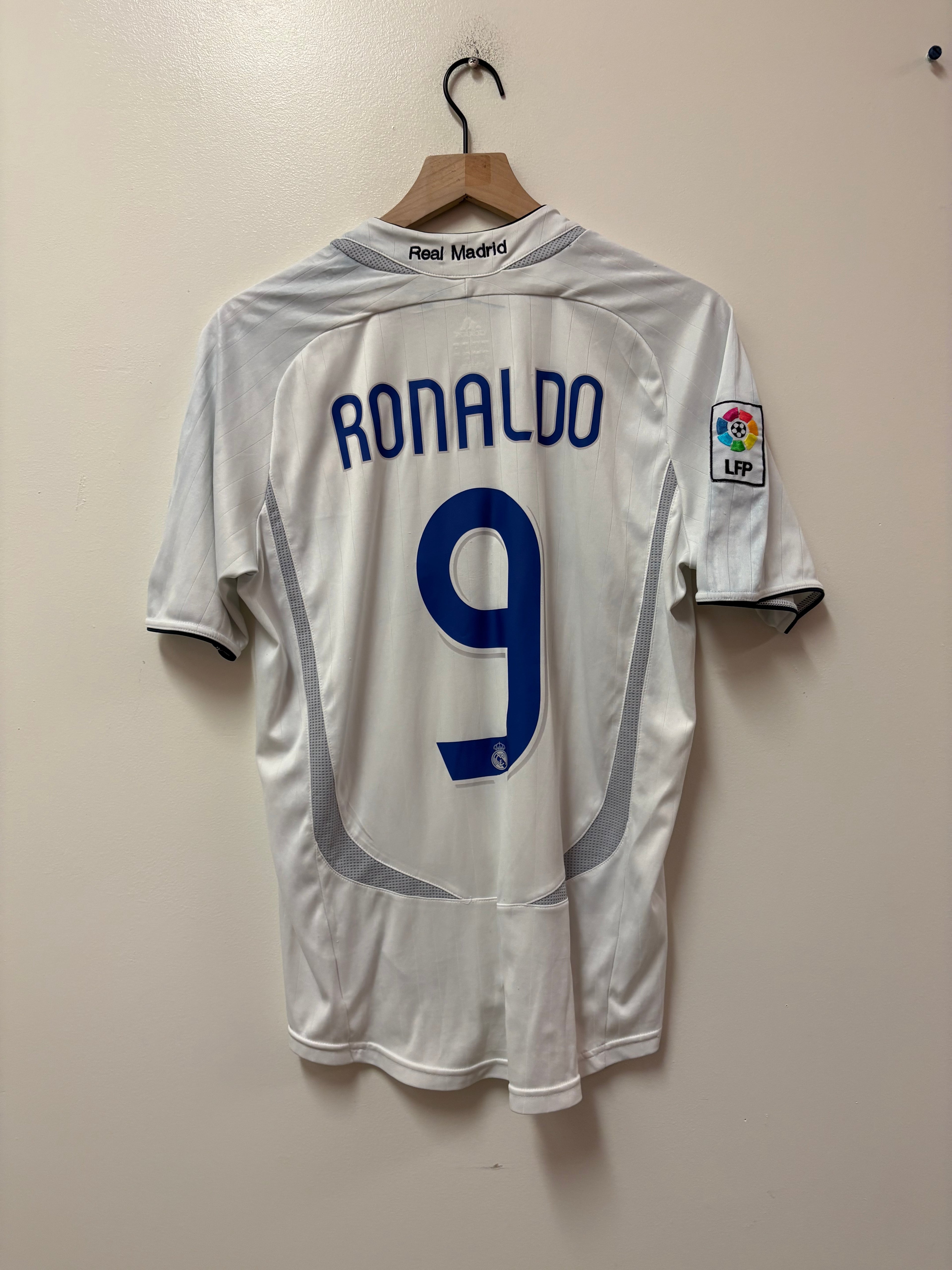 Adidas Real Madrid 2006-07 Home Jersey- Ronaldo #9