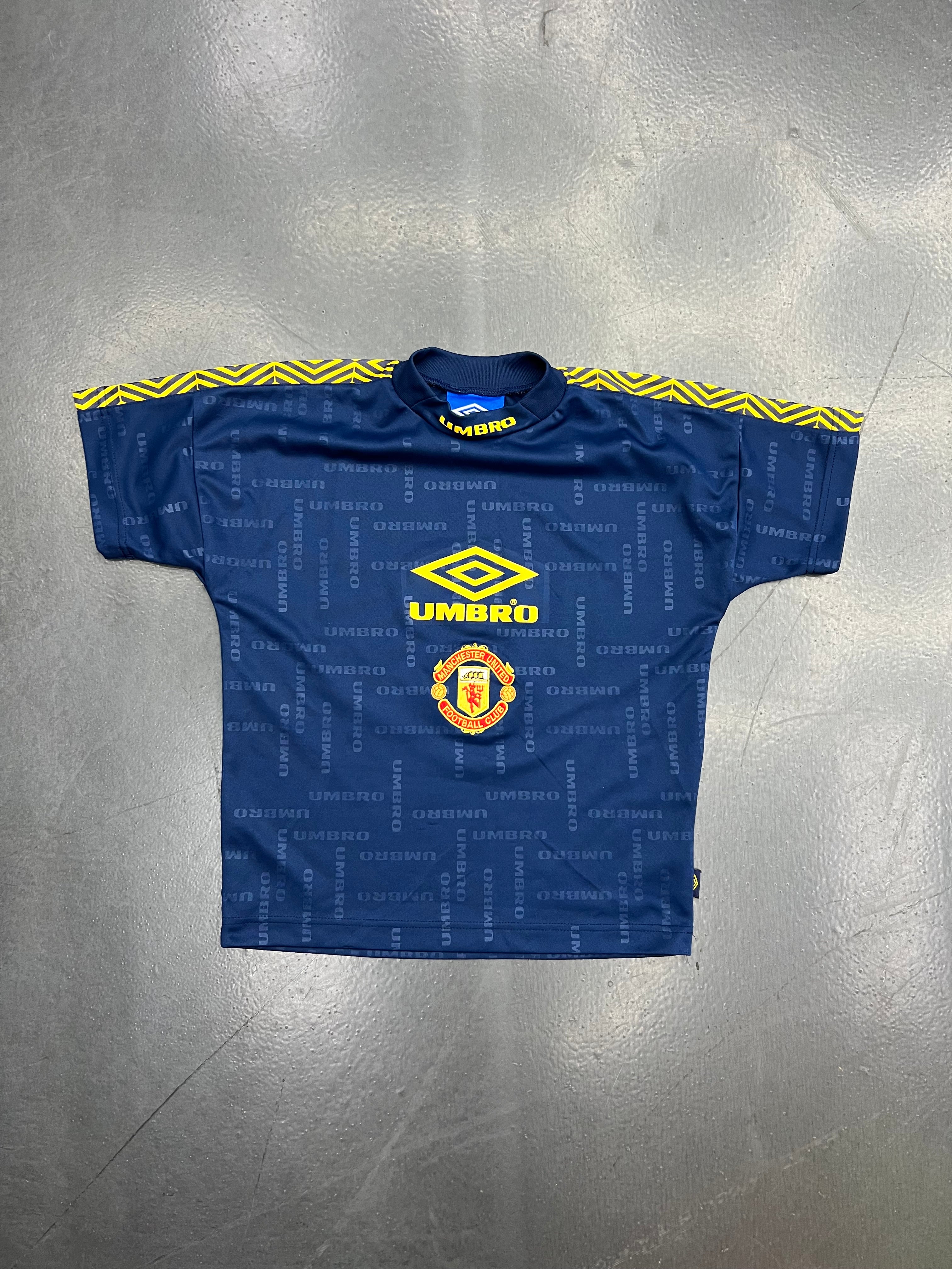 Umbro Manchester United 1996–1997 Training jersey