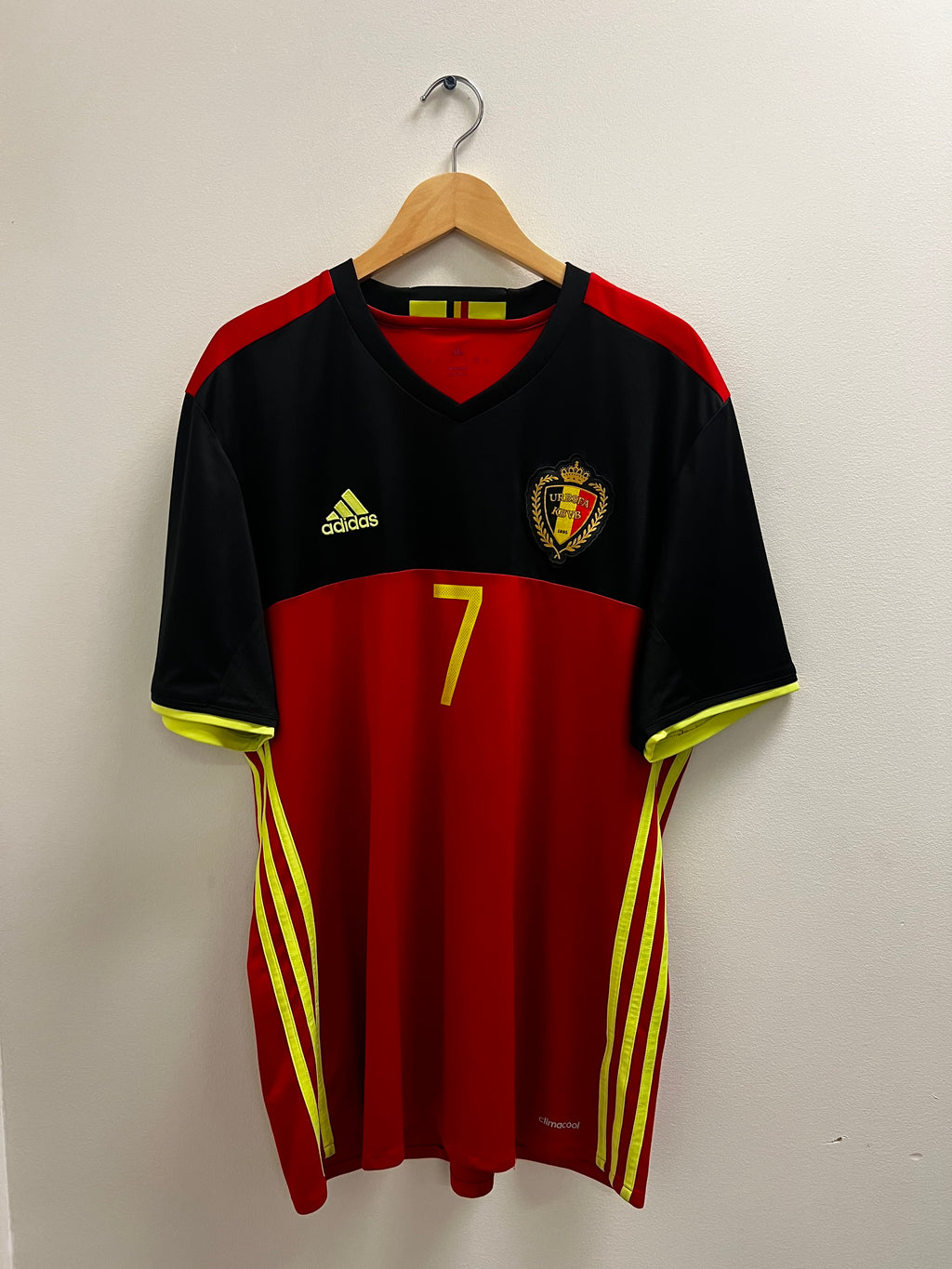 Adidas Belgium 2016–17 Home Jersey – Kevin De Bruyne #7