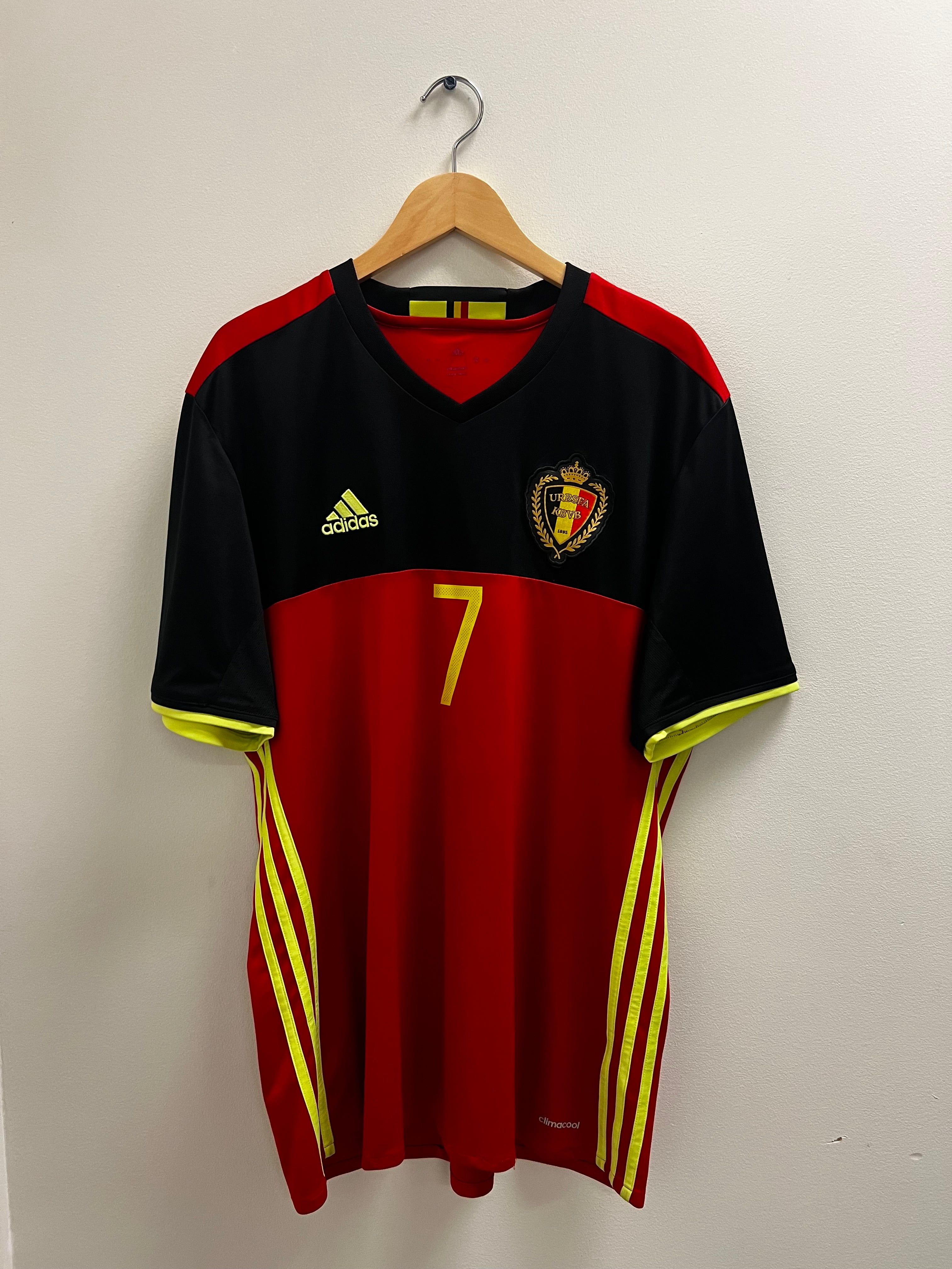 Adidas Belgium 2016–17 Home Jersey – Kevin De Bruyne #7