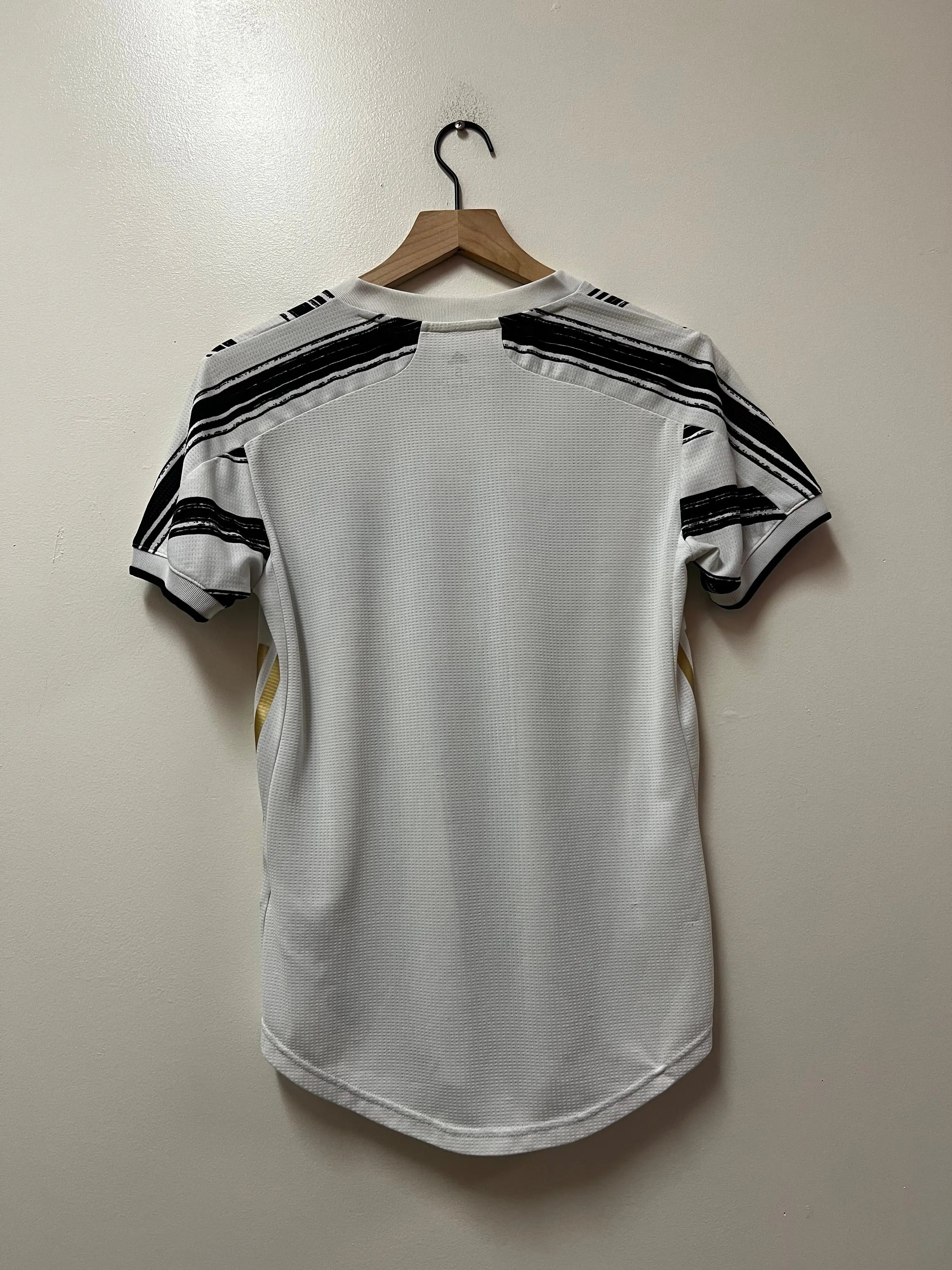 adidas Juventus 2020-2021 Home Jersey STA Apparel