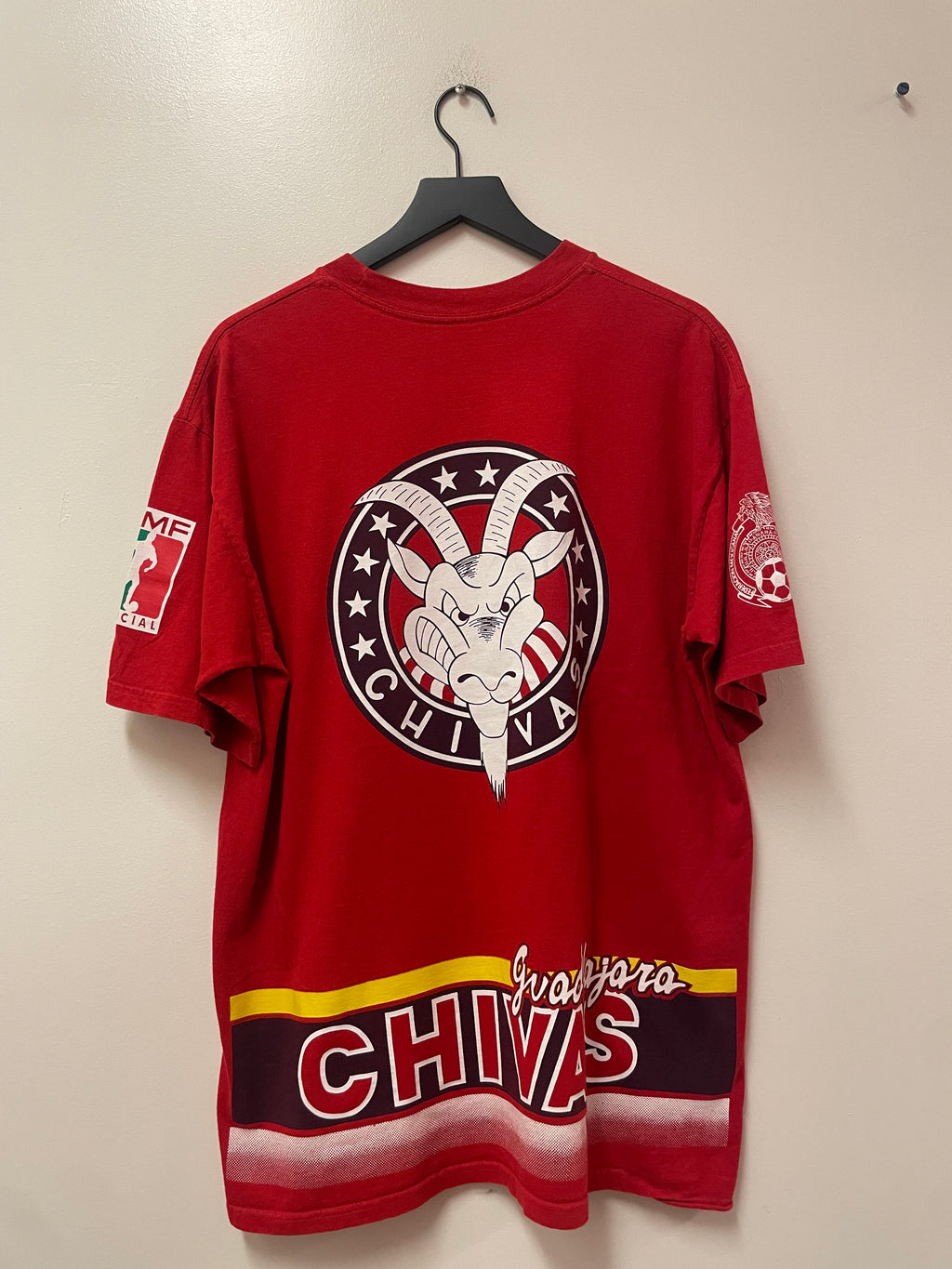 Vintage 90s Chivas de Guadalajara Graphic T-Shirt