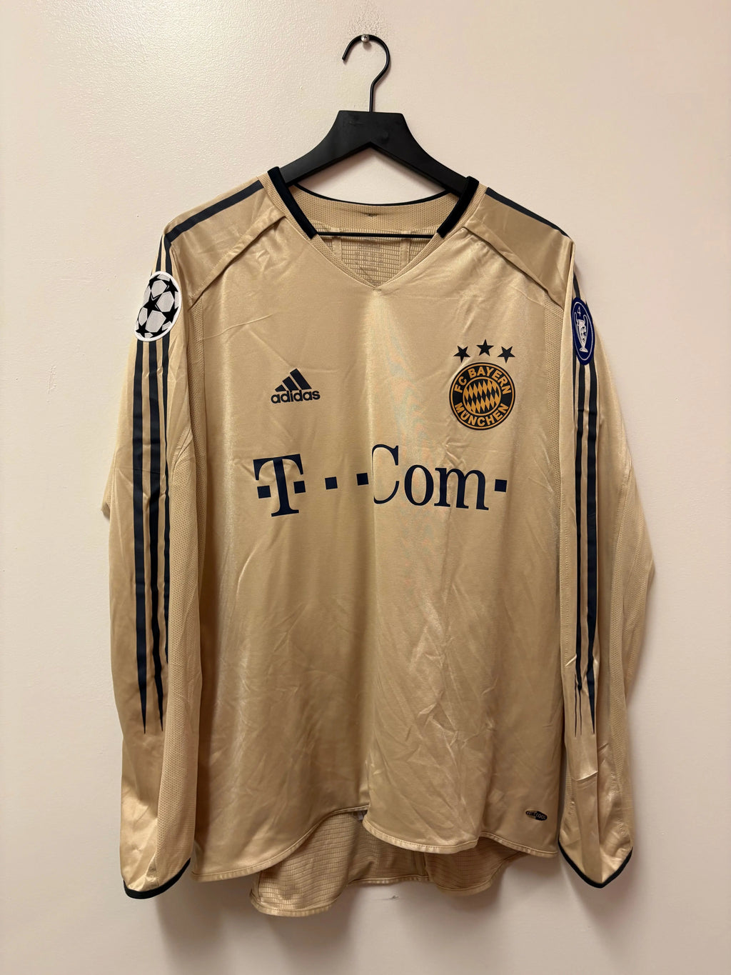 Adidas Bayern Munich 2004-05 Long Sleeve Away Jersey- C. Pizarro #14 STA Apparel