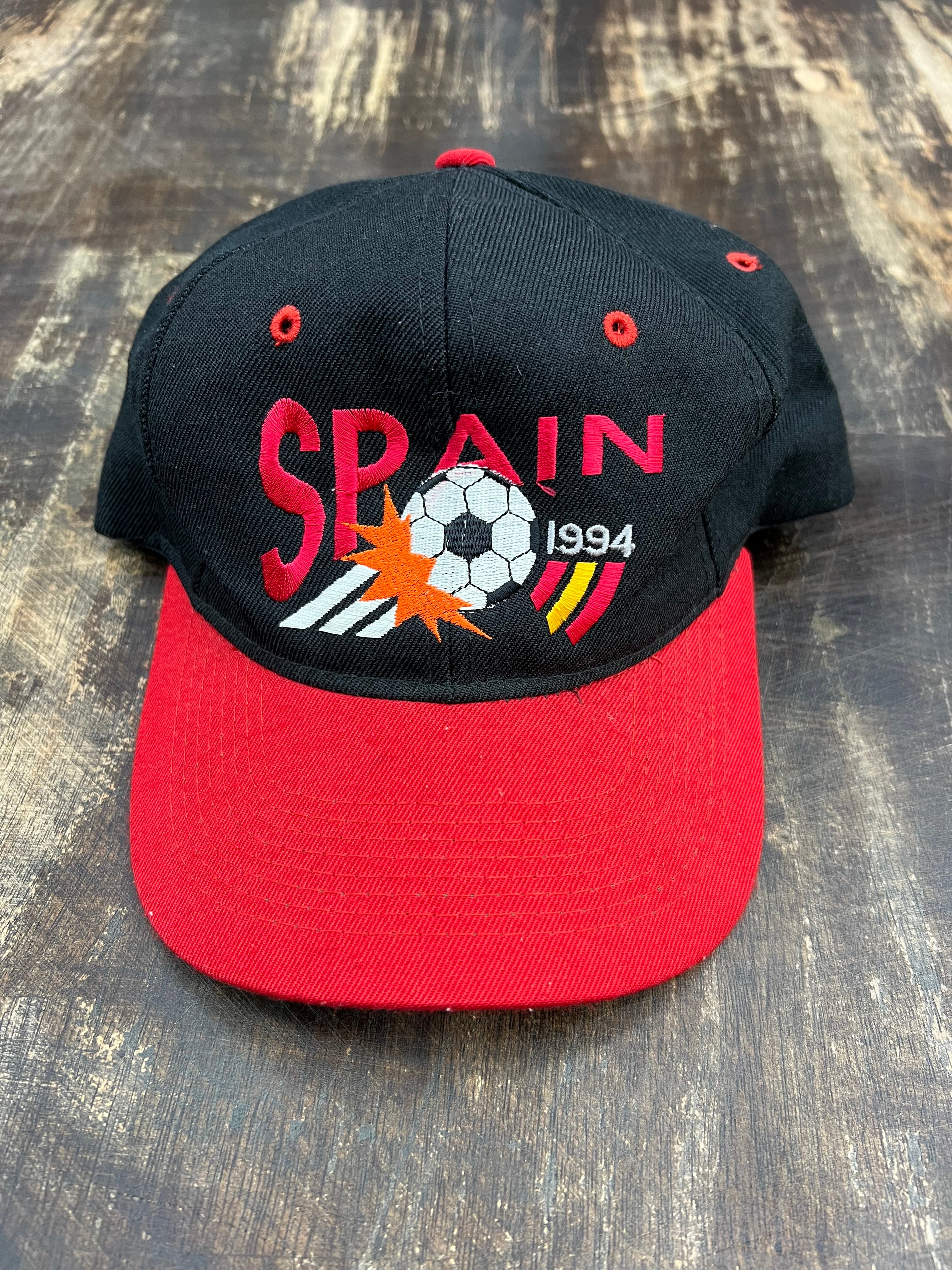 Spain 1994 Vintage Snapback – Black & Red Edition
