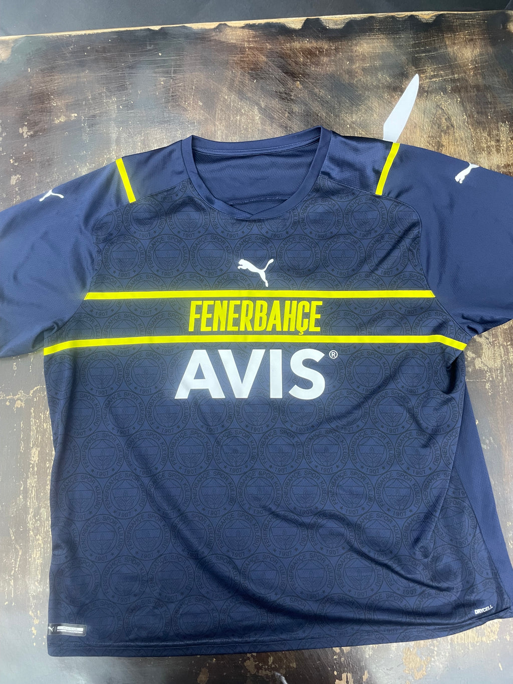 PUMA Fenerbahçe 2021/22 Third Jersey – Mesut Özil #10