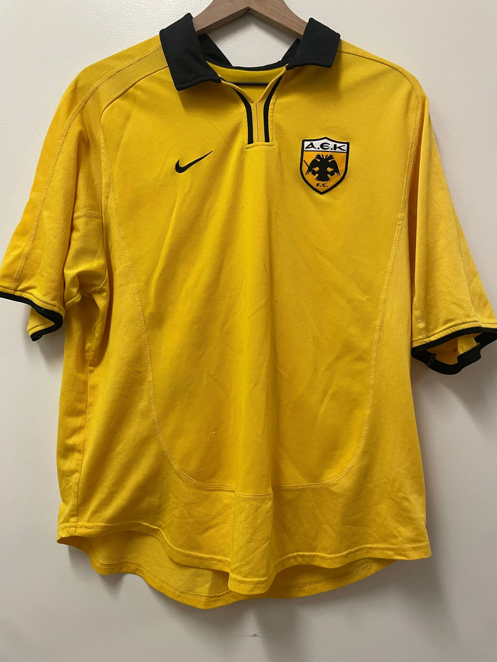 Vintage Nike AEK Athens FC Home Shirt — Capaviella #10 STA Apparel