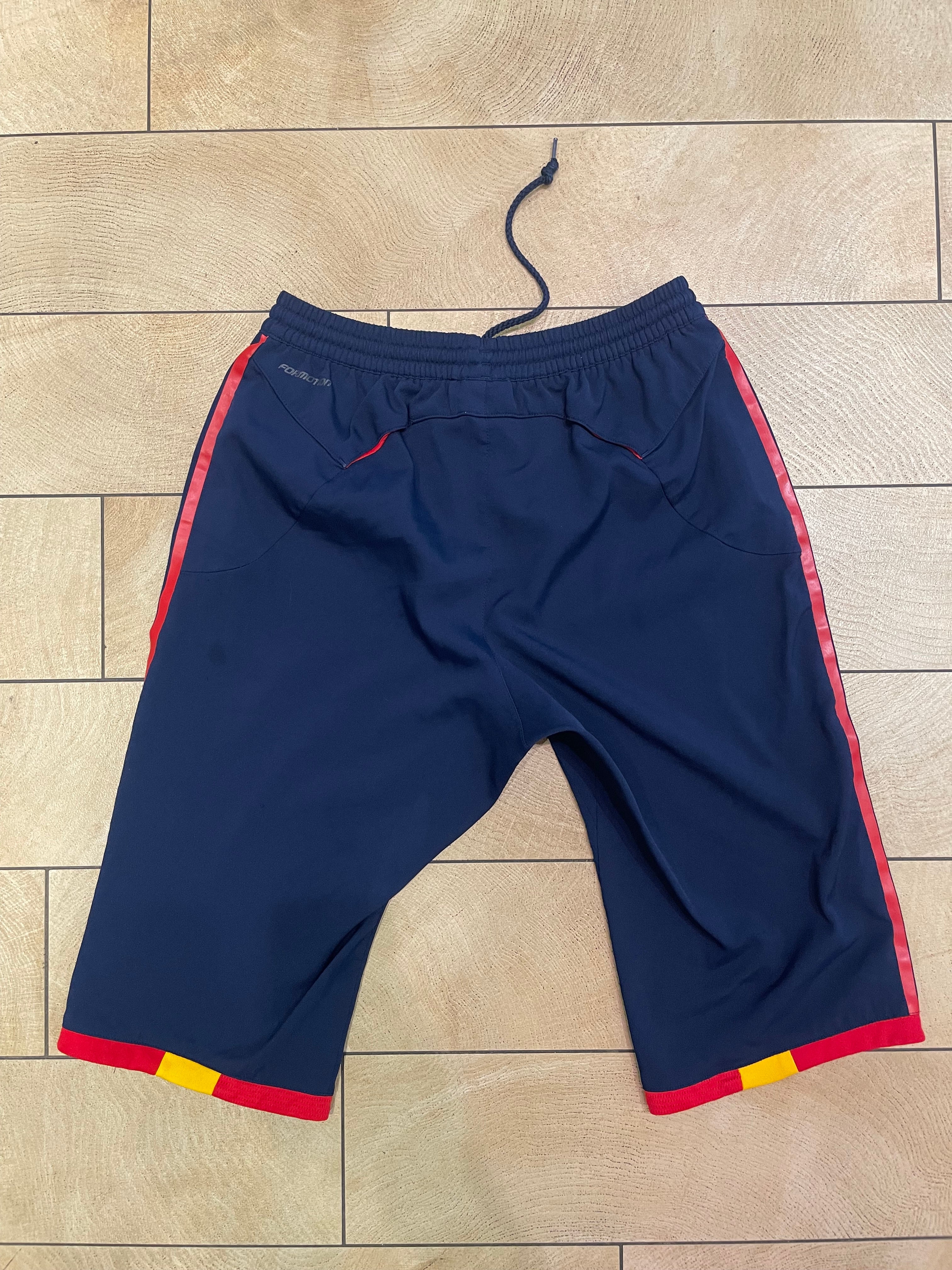 Adidas Spain 2010-11 FORMOTION 3/4 Training Shorts