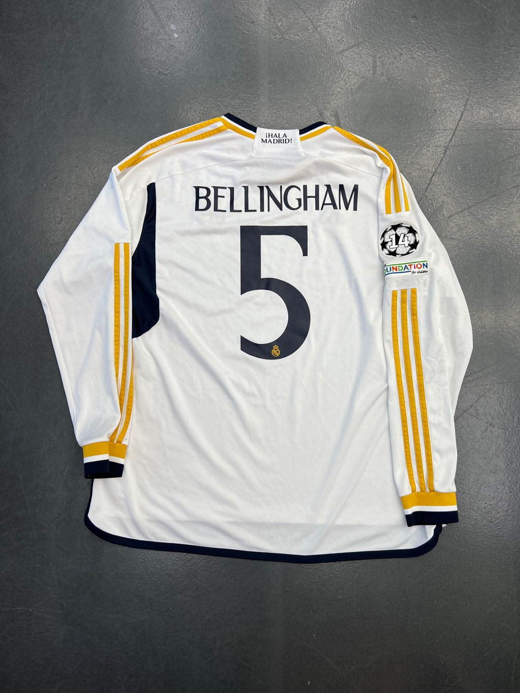 Adidas Real Madrid 2023–24 Home Authentic Long-Sleeve
Jersey - Bellingham #5