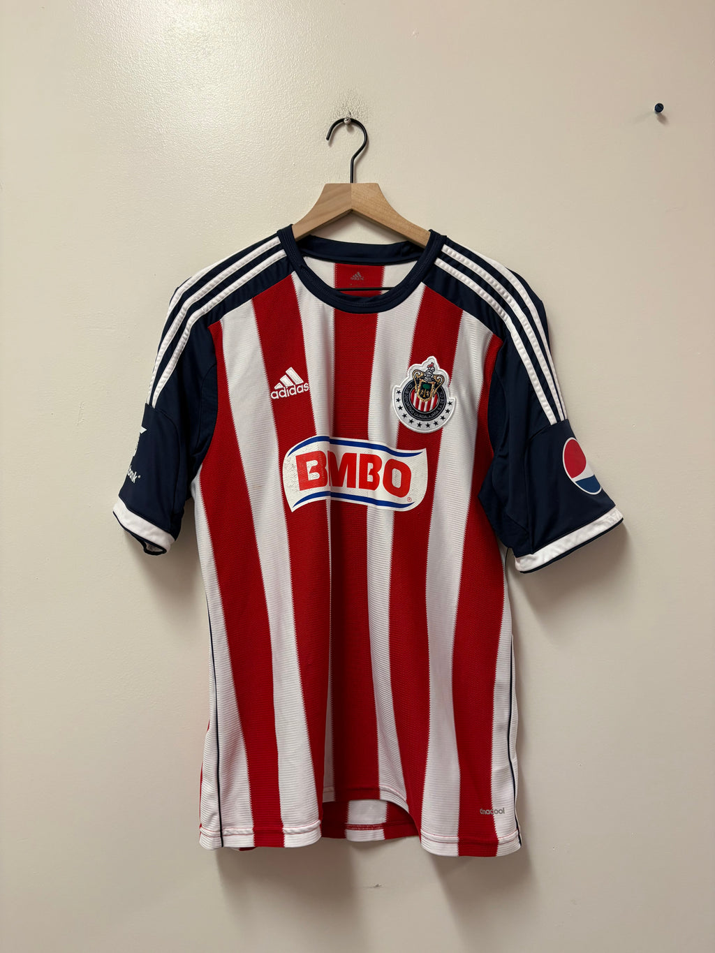 Adidas Chivas de Guadalajara 2013–2014 Home Jersey – Marco Fabián #10