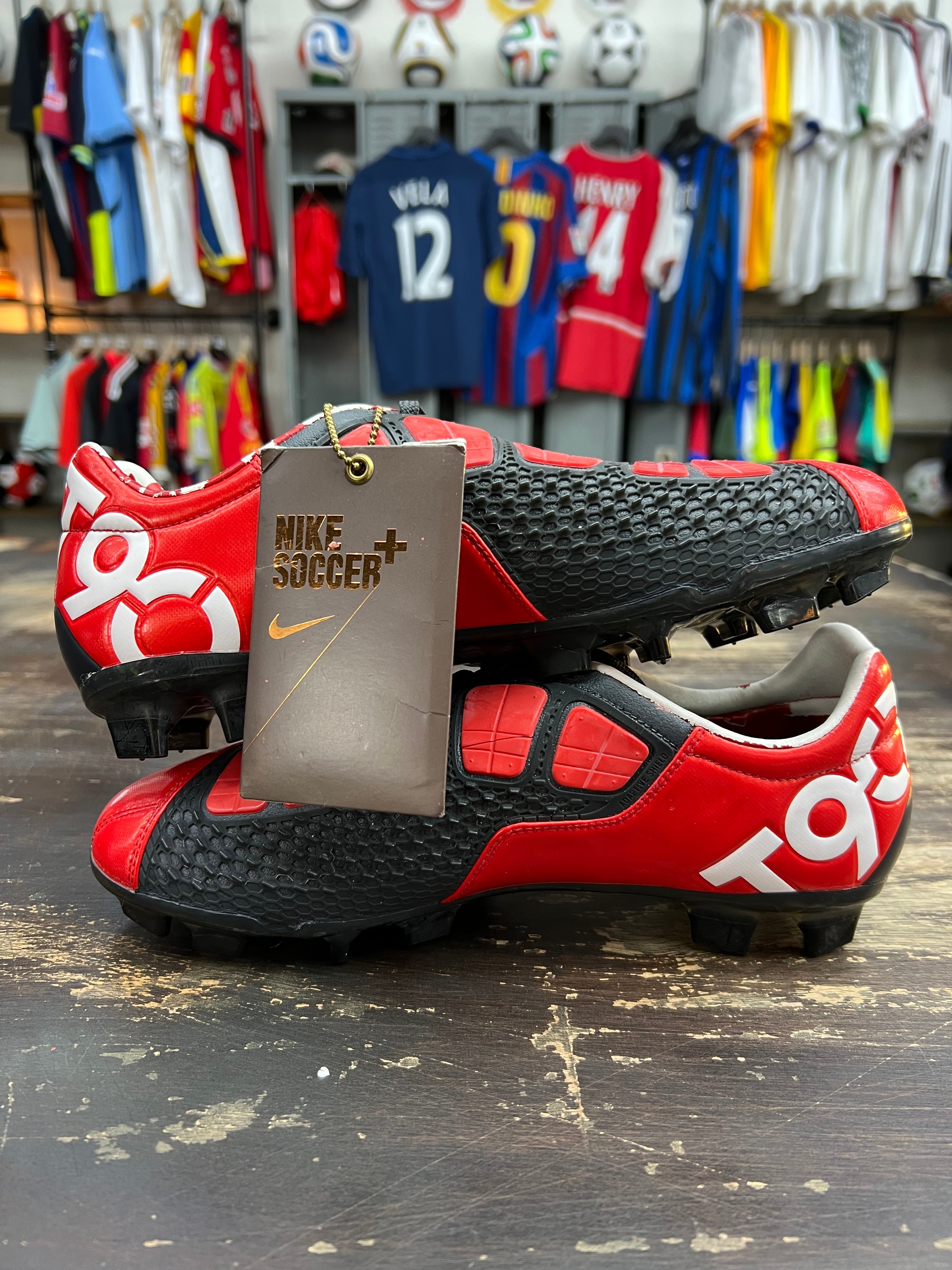 Nike Total 90 Laser III FG – Challenge Red / White / Dark Shadow