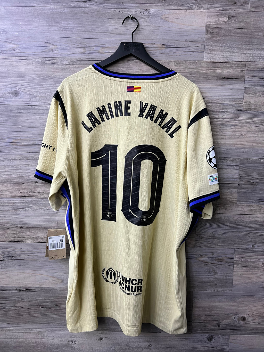 Nike Barcelona 2025–26 Away Authentic Jersey – Lamine Yamal #10