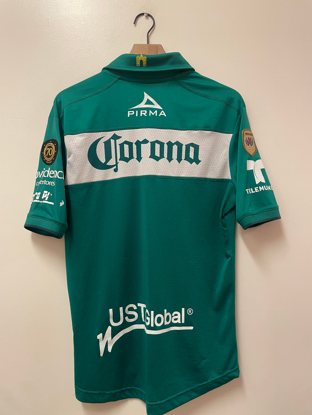 Pirma Club León 2014–15 Home Jersey