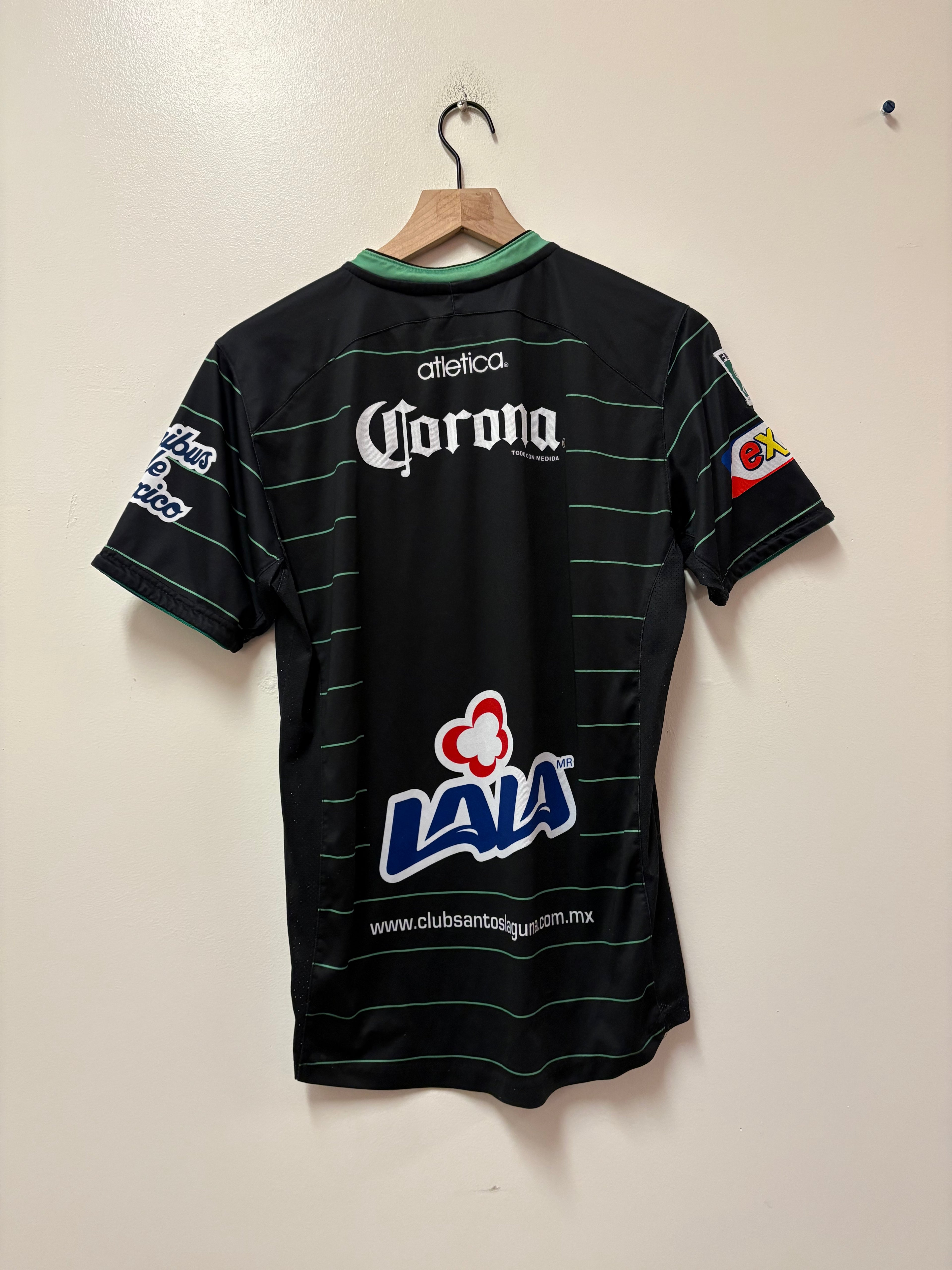 Atletica Santos Laguna 2010-11 Home Jersey