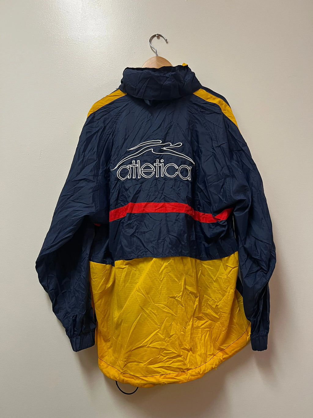 Athletica Monarcas Morelia Vintage Windbreaker STA Apparel