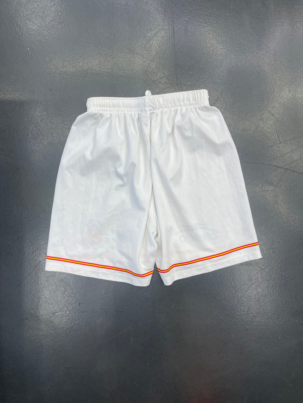 Atletica Monarcas Morelia Shorts (White, Red/Yellow Striping)