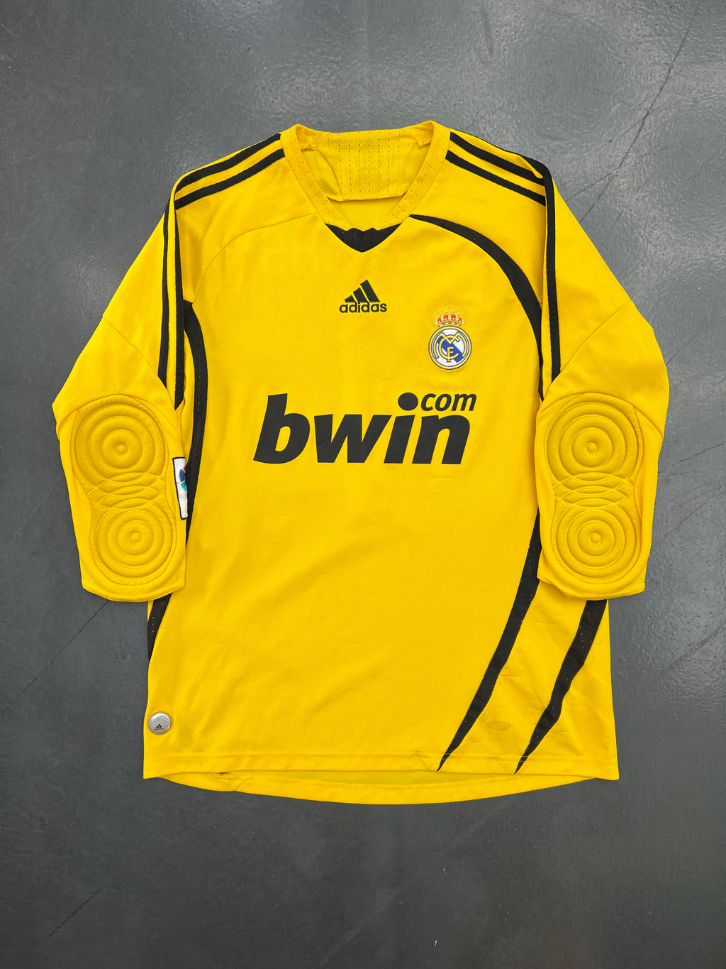 Adidas Real Madrid 2008/09 Goalkeeper Jersey – Iker Casillas #1