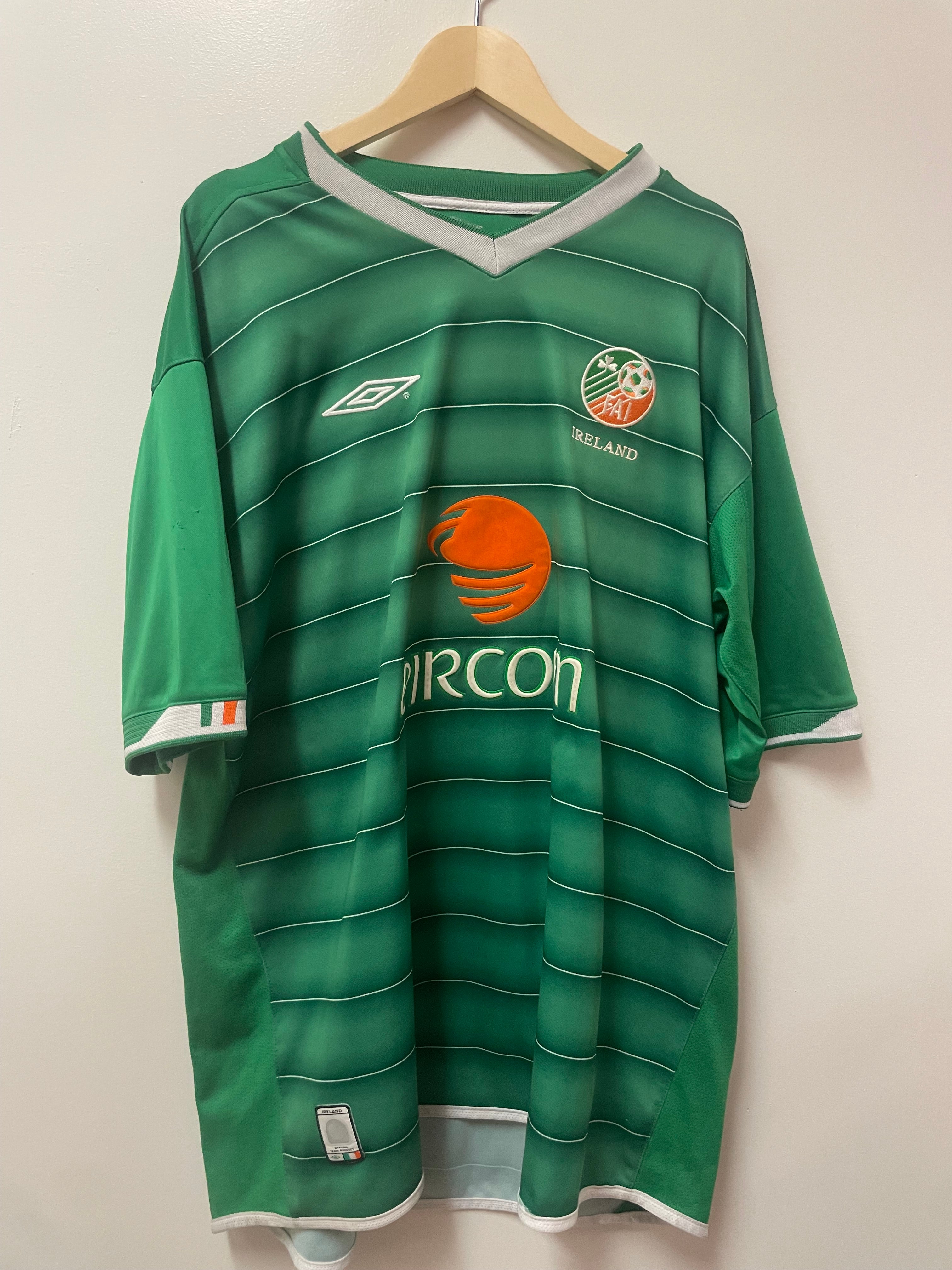 Umbro 2003-2004 Ireland Jersey
