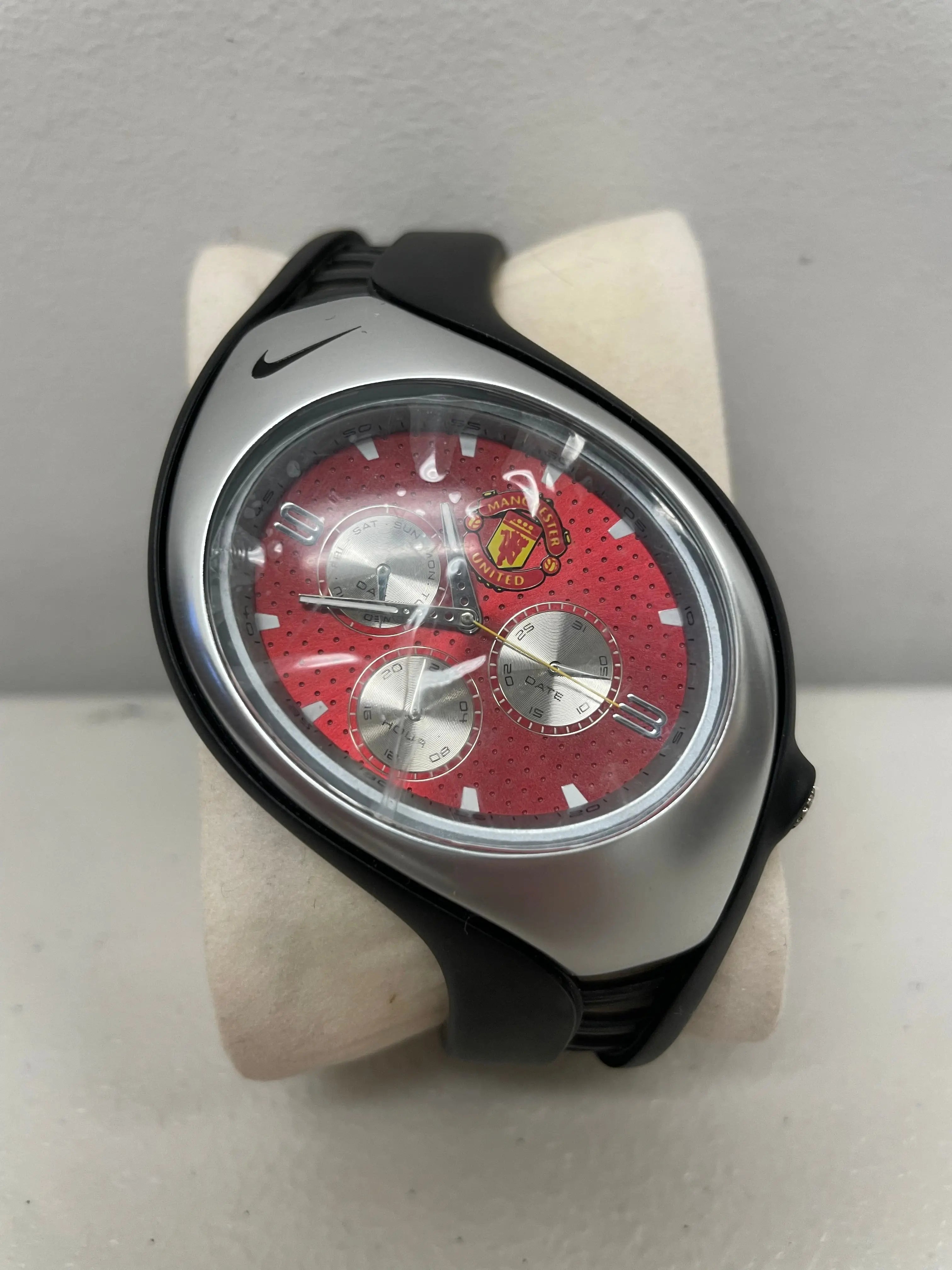 Nike Triax Swift 3i Manchester United Analog Watch STA Apparel
