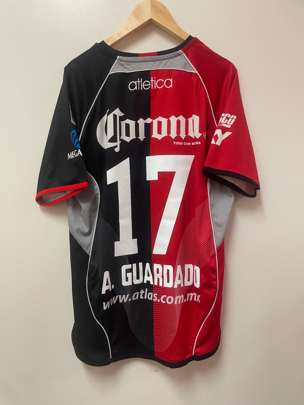 Atletico Atlas FC 2007-08 Home Jersey – Andrés Guardado #17