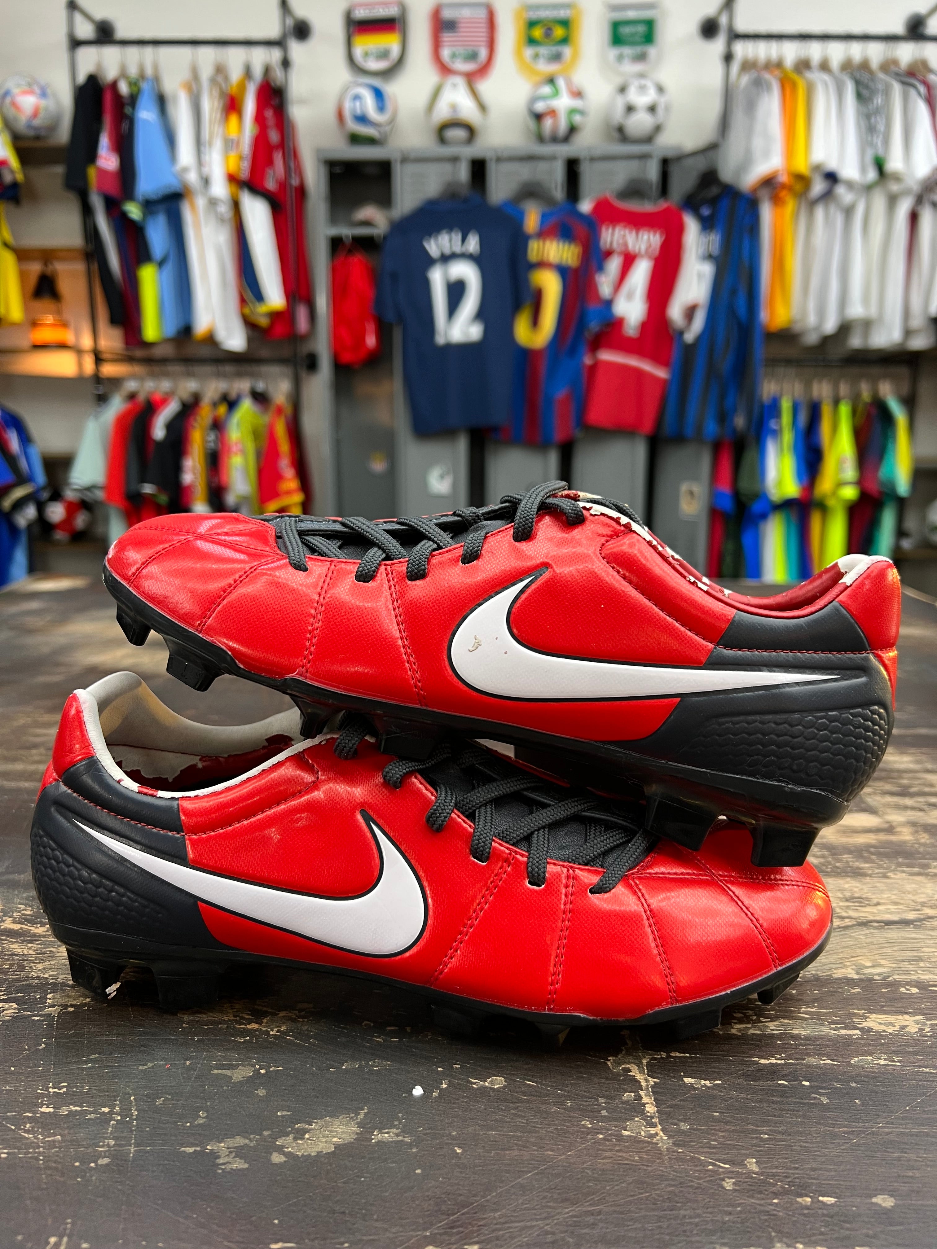 Nike Total 90 Laser III FG – Challenge Red / White / Dark Shadow