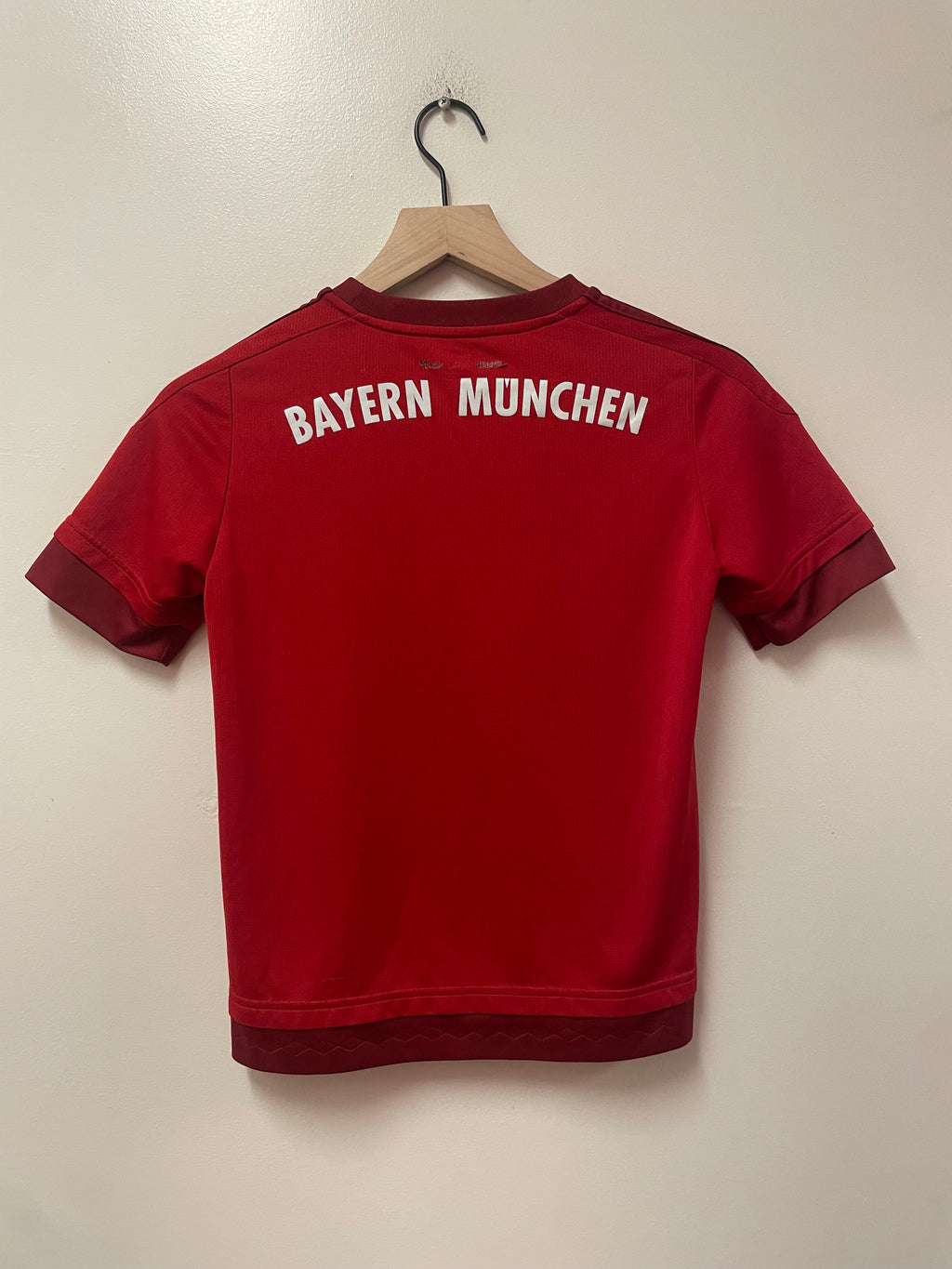Adidas Bayern Munich 2015-16 Home Jersey