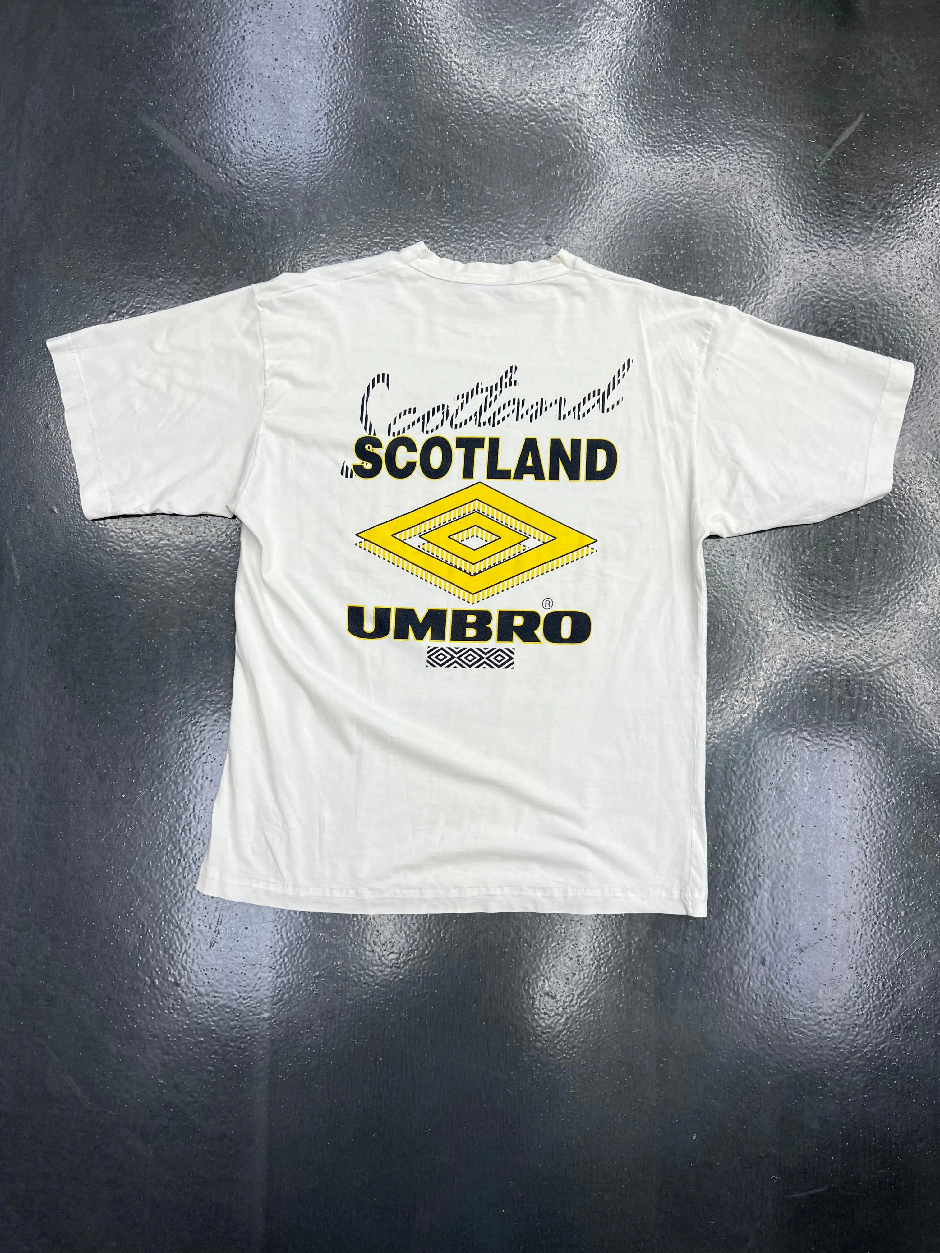 Vintage Umbro Scotland Graphic Tee – 90s Style Football Heritage STA Apparel