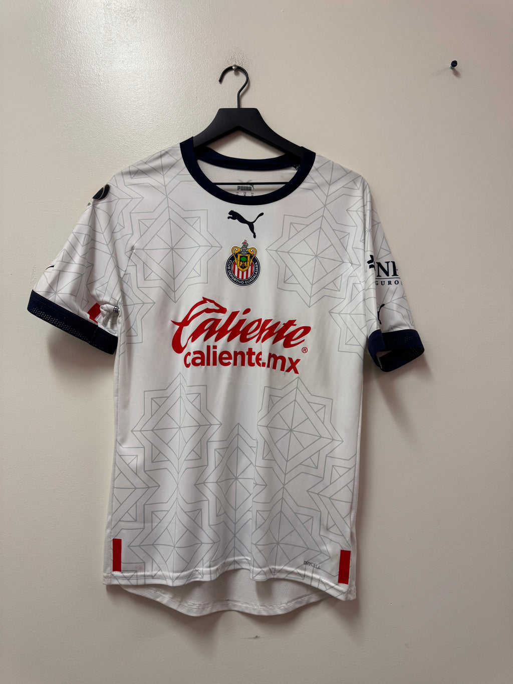 Puma Chivas 2022-23 Away Jersey- A. Vega #10