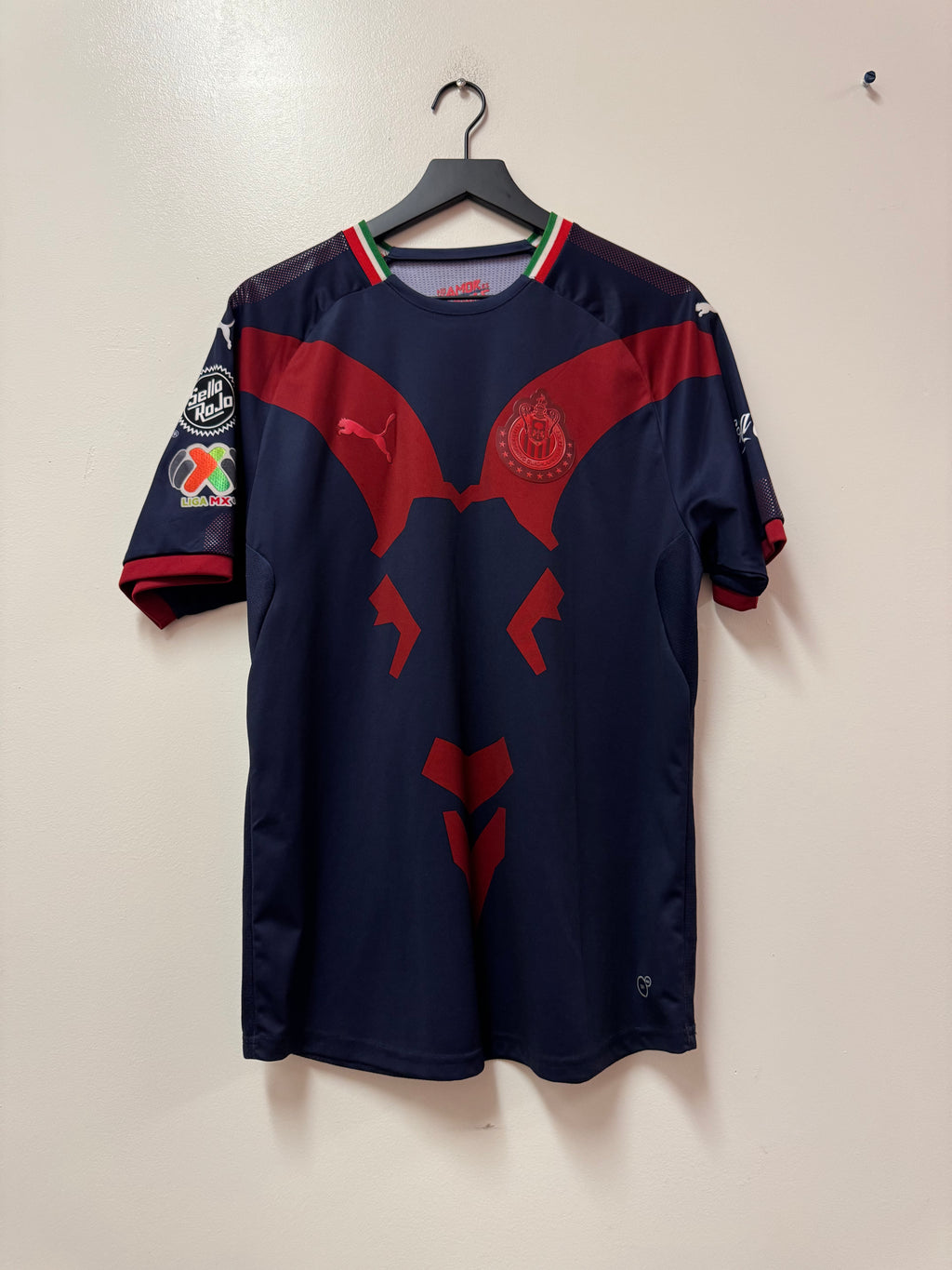 Puma Chivas de Guadalajara 2018-19 Third Jersey- A. Vega #7