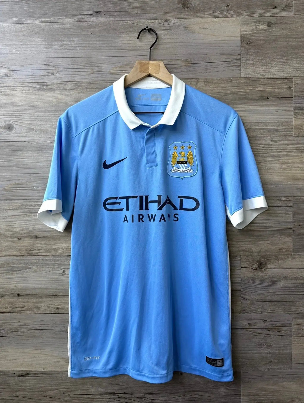 Nike Manchester City 2015–16 Home Jersey