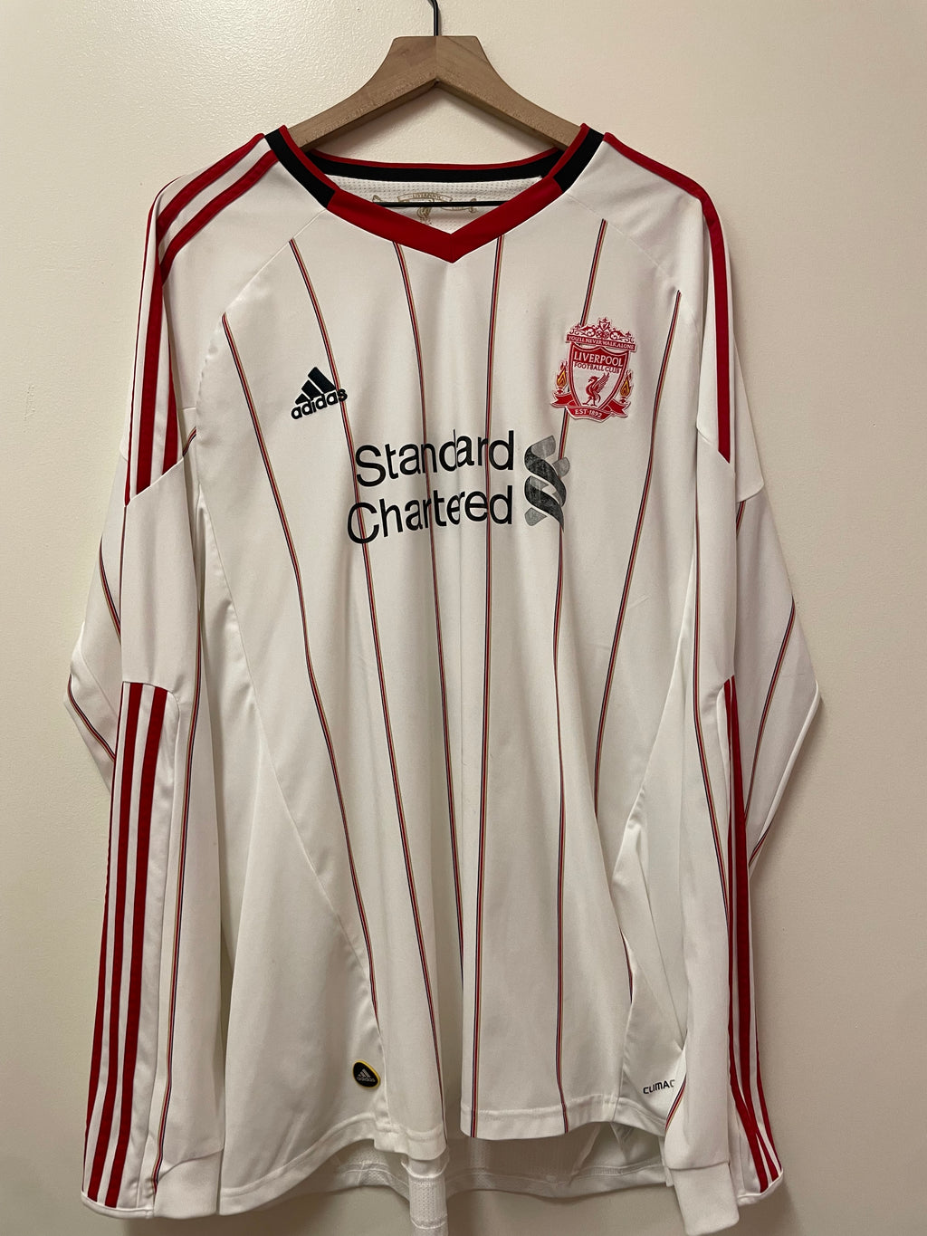 Adidas Liverpool FC 2010/11 Long-Sleeve Away Jersey – Fernando Torres #9