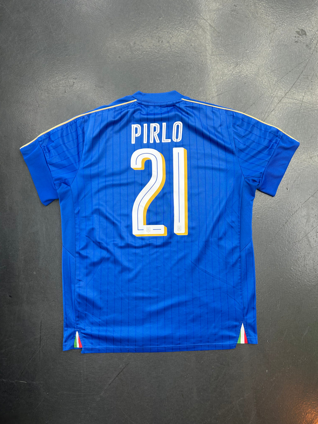 Puma Italy 2016-17 Home Jersey - Pirlo #21