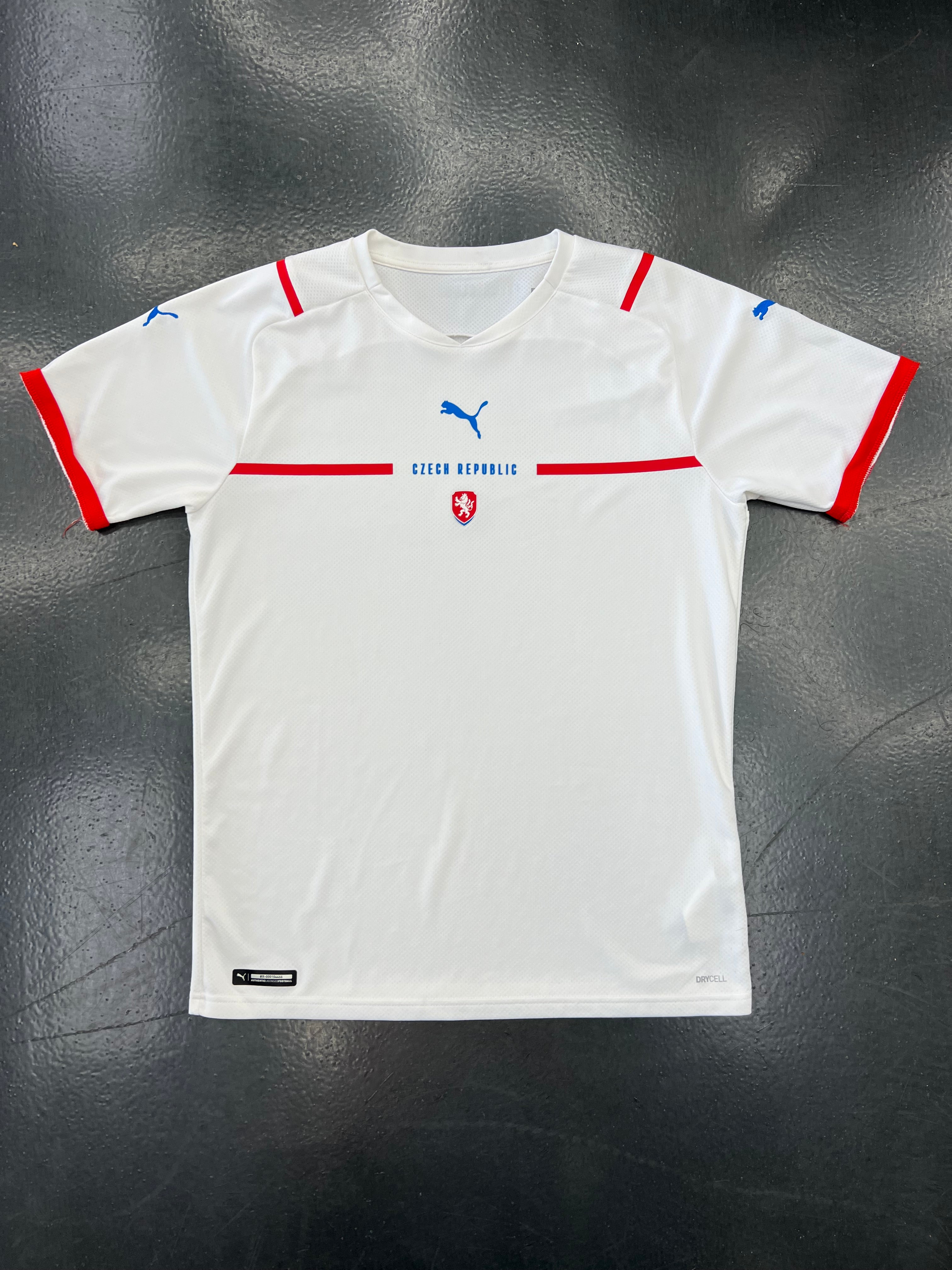 Puma Czech Republic 2021/22 Away Jersey