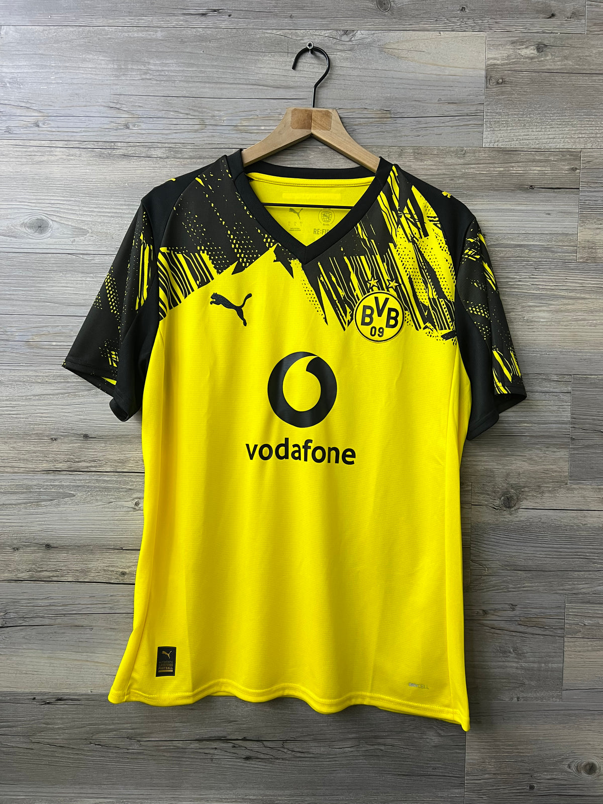 Puma Borussia Dortmund 2025–26 Home Jersey