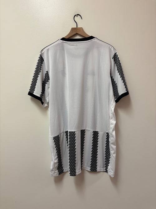 Adidas Juventus 2022-23 Home Jersey