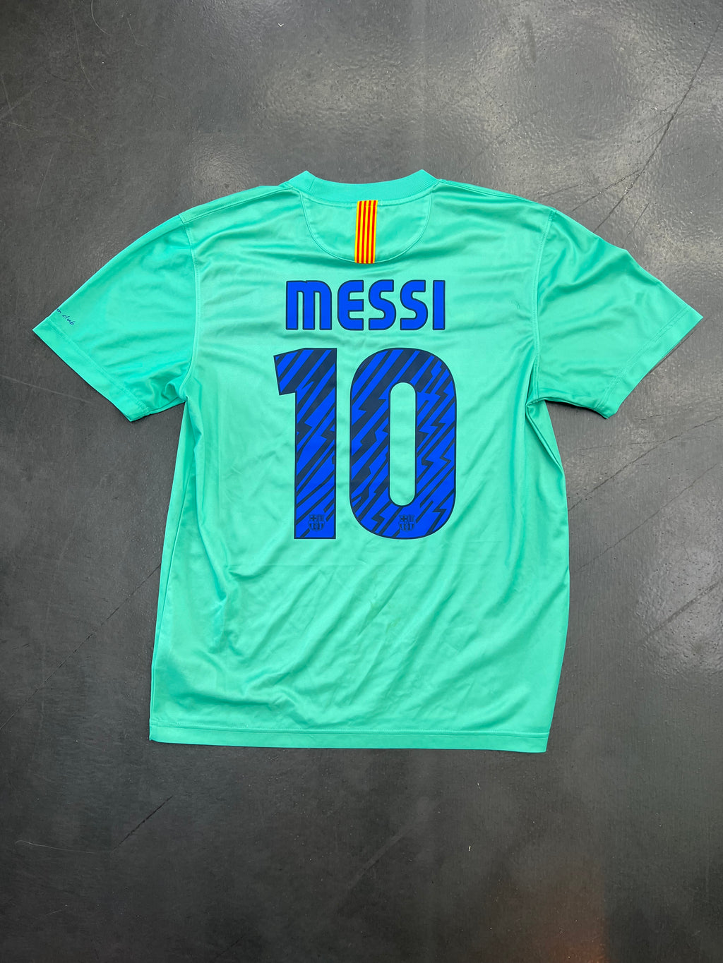 Nike FC Barcelona 2010–11 Away Jersey – Messi #10