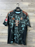 Adidas Bayern Munich 2024–25 Away Jersey – Thomas Müller #25
