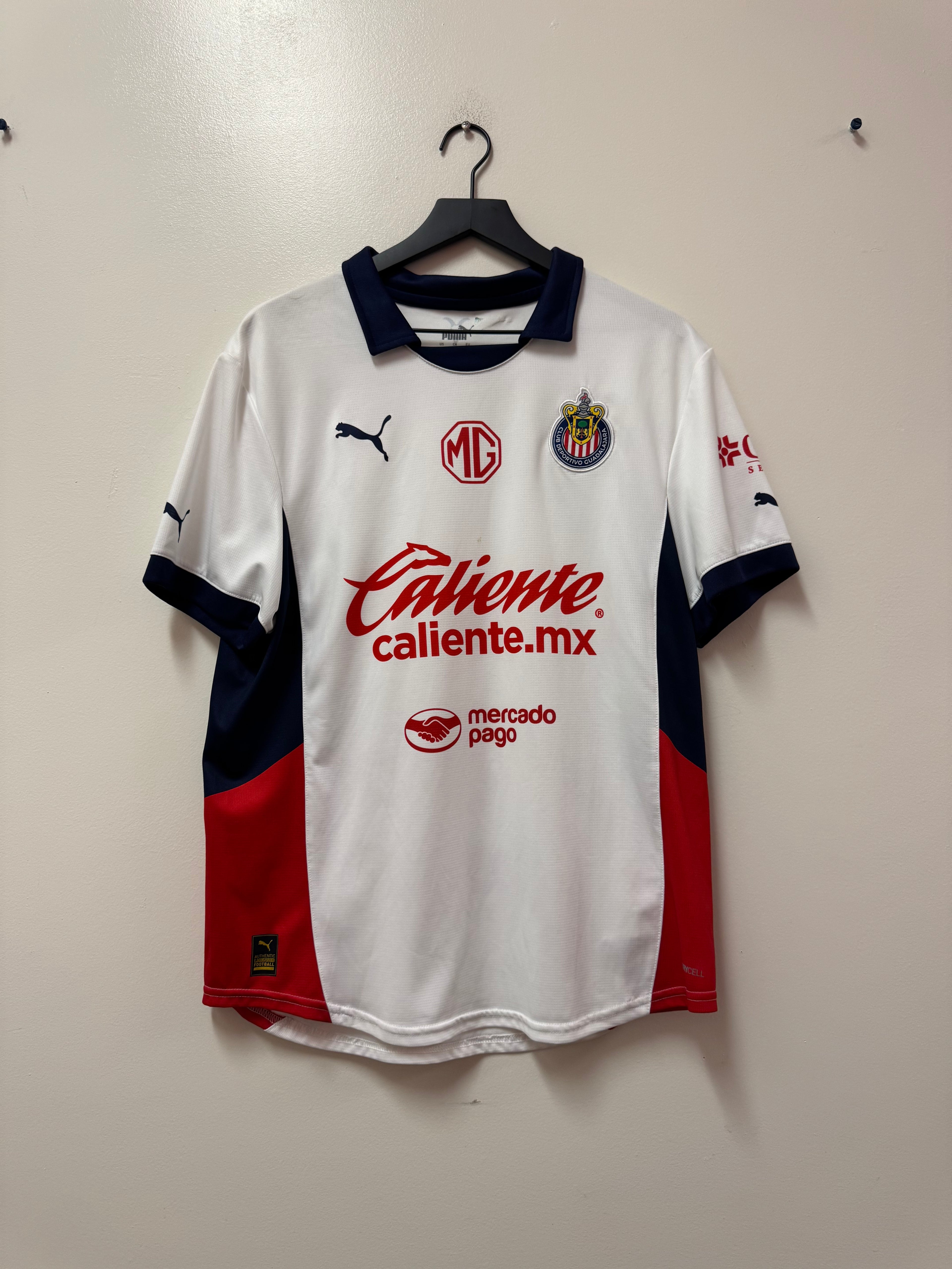 Puma Chivas Guadalajara 2024-25 Away Jersey- A. Gonzalez #34