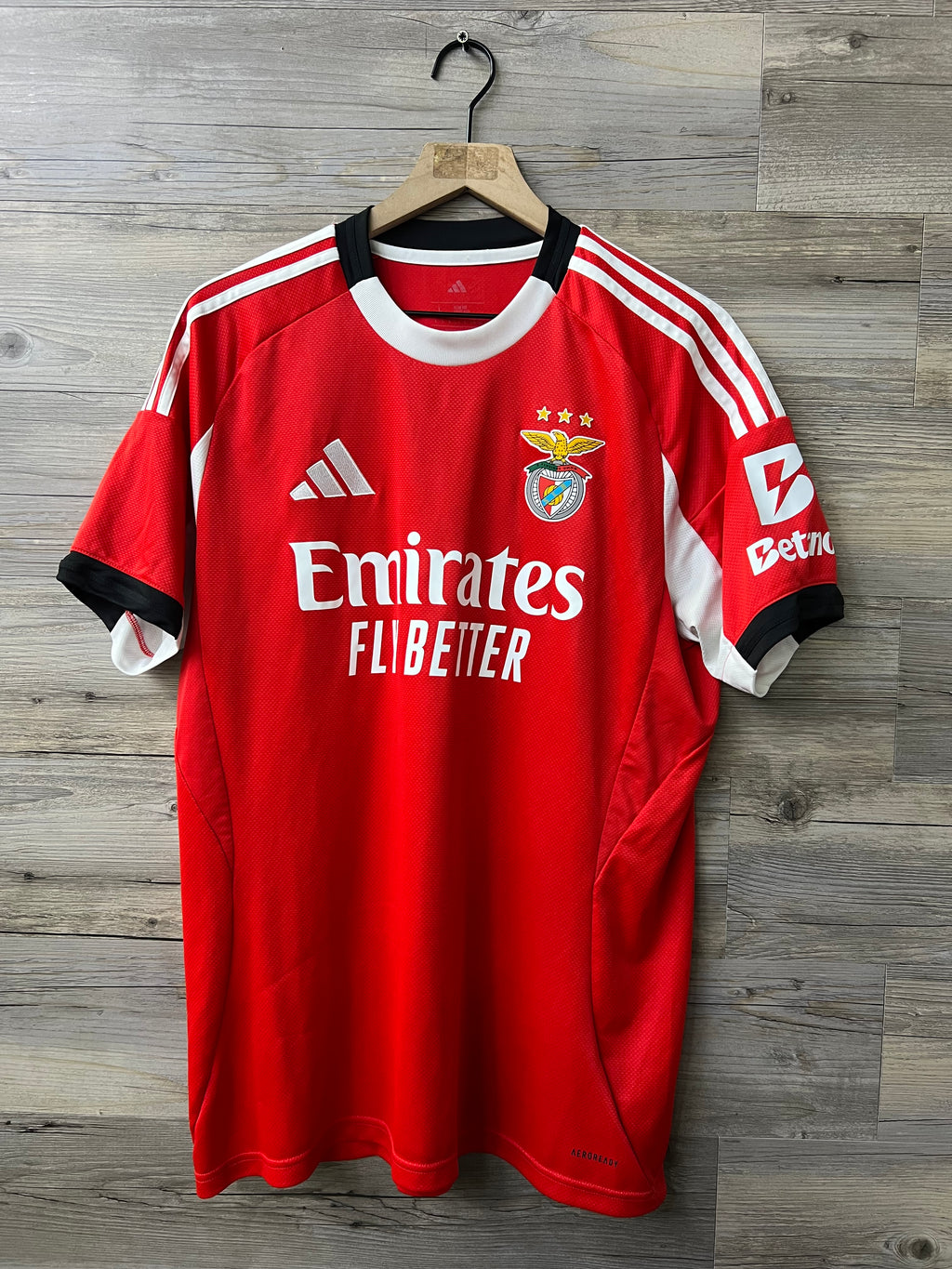Adidas SL Benfica 2025–26 Home Jersey