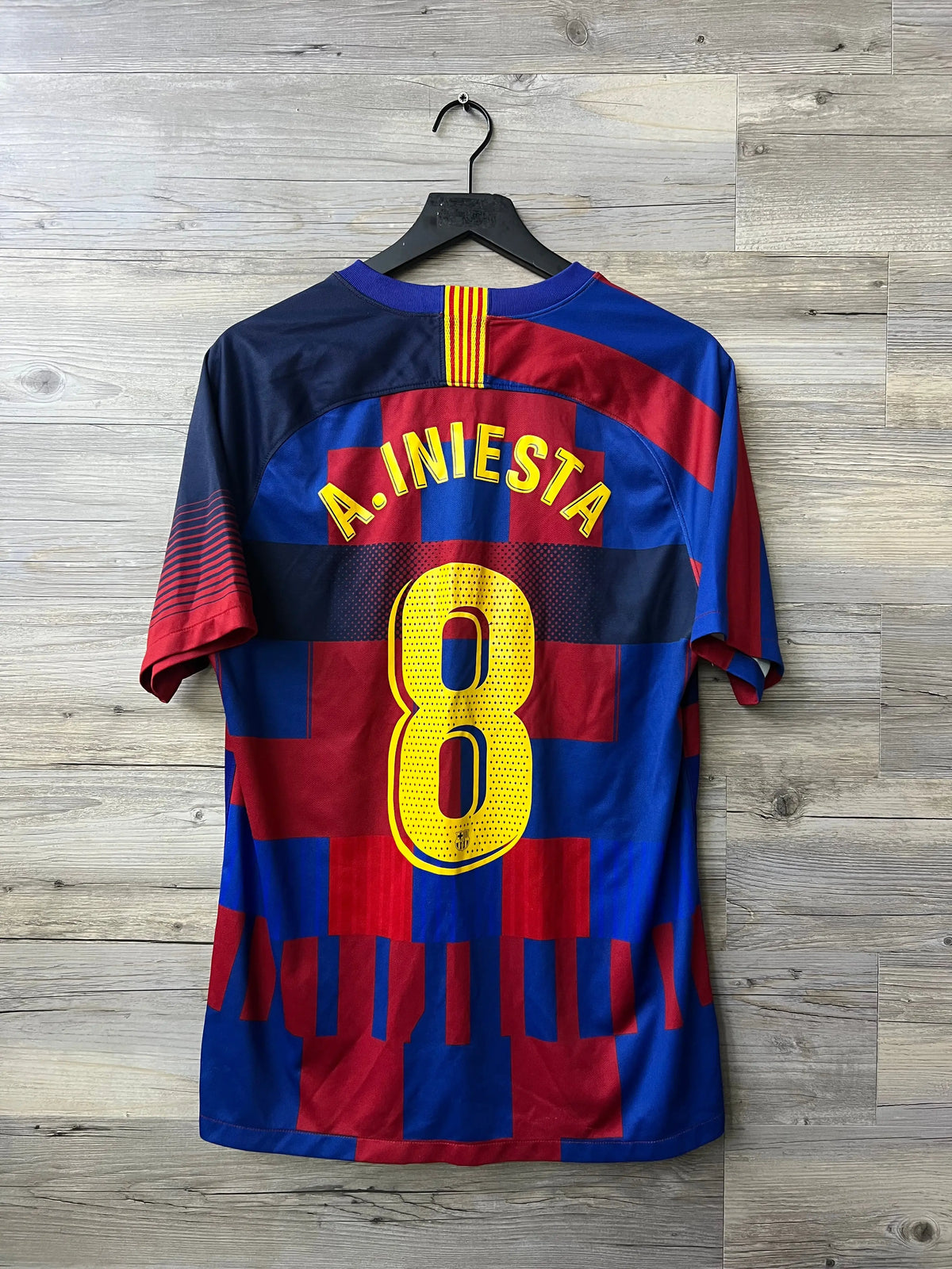 Nike FC Barcelona 2018–19 20th Anniversary Mash-Up Jersey – Andrés Iniesta #8